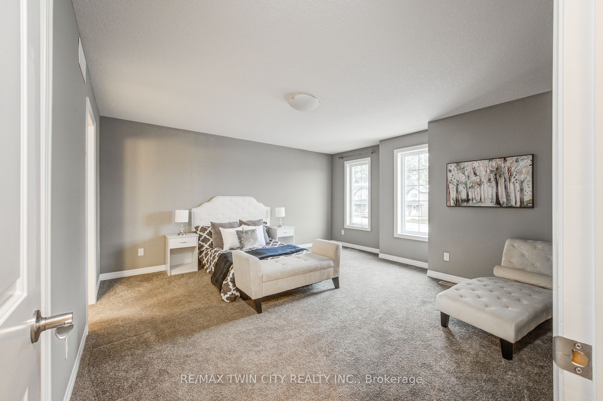 343 Huron Street 17 Property Photo 21