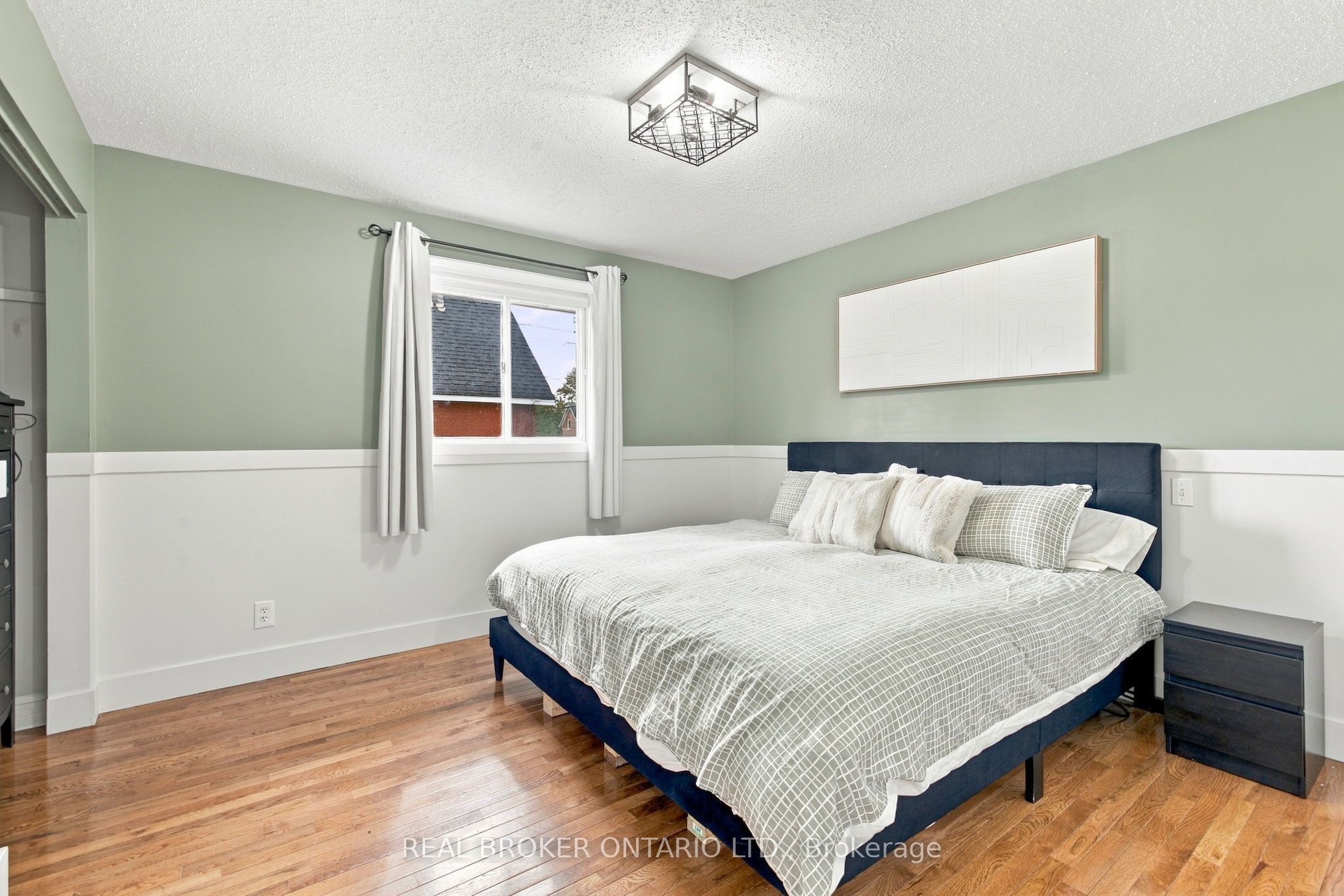 202 Santiago Street Property Photo 14