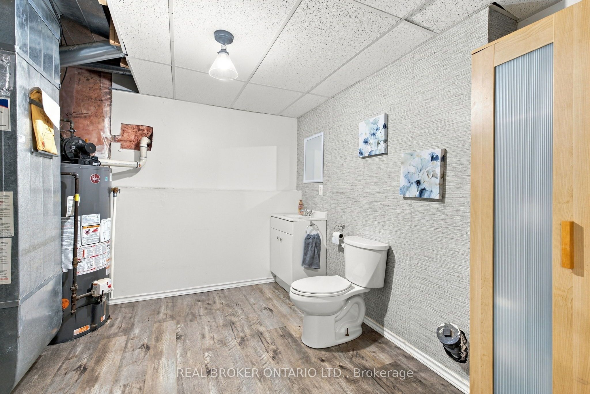 202 Santiago Street Property Photo 29