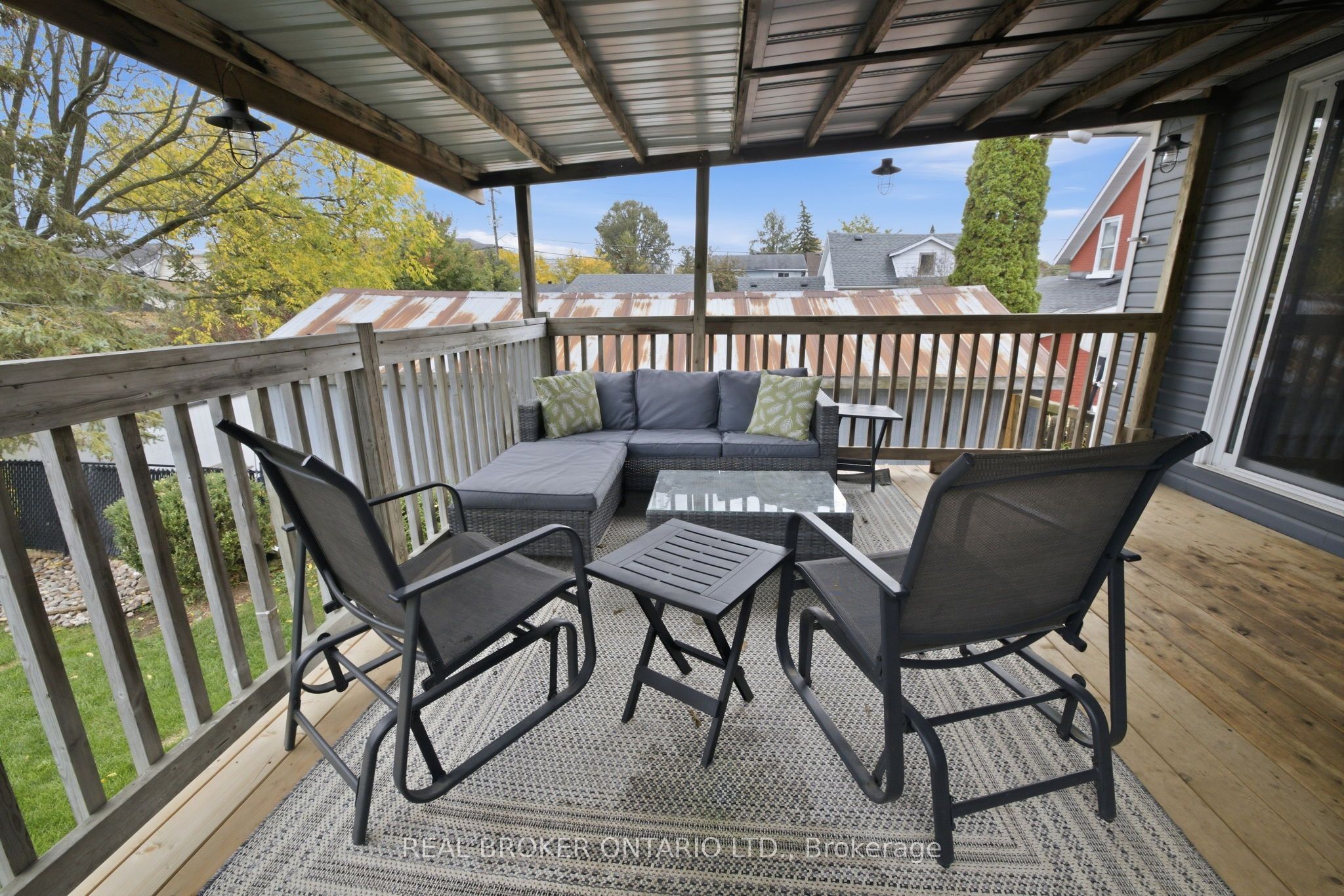 202 Santiago Street Property Photo 33