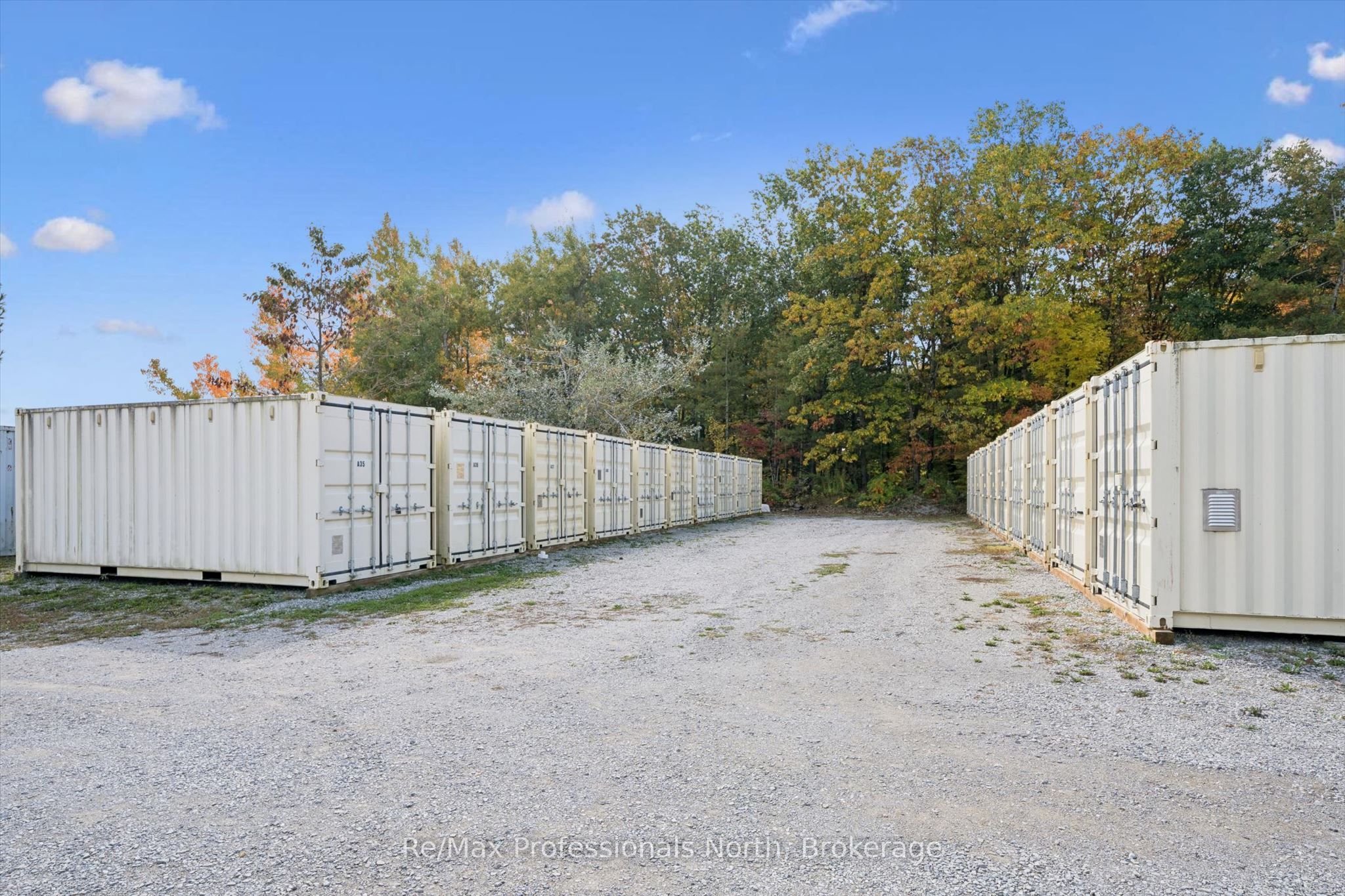 1695-1703 Winhara Road Property Photo 7