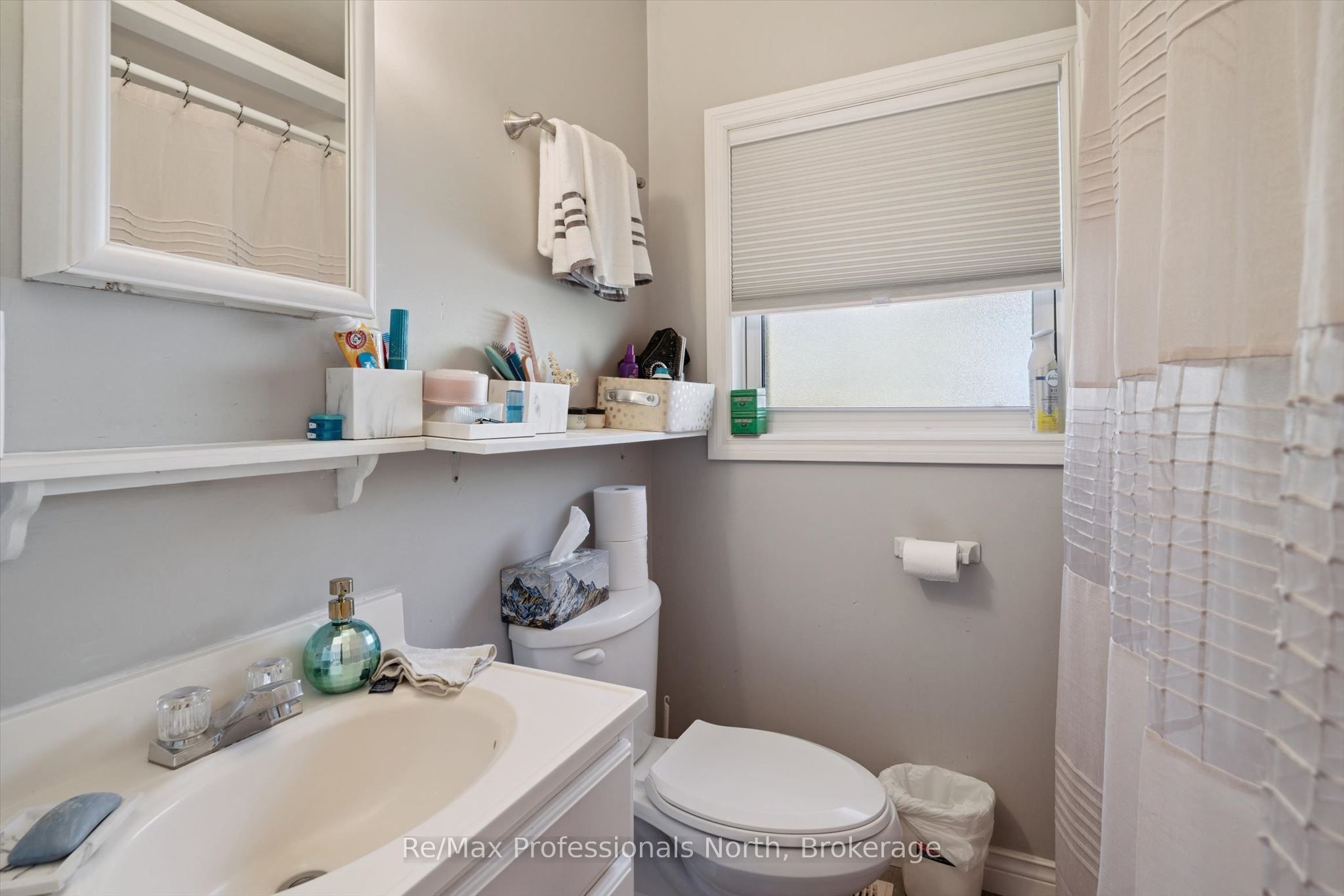 1695-1703 Winhara Road Property Photo 20