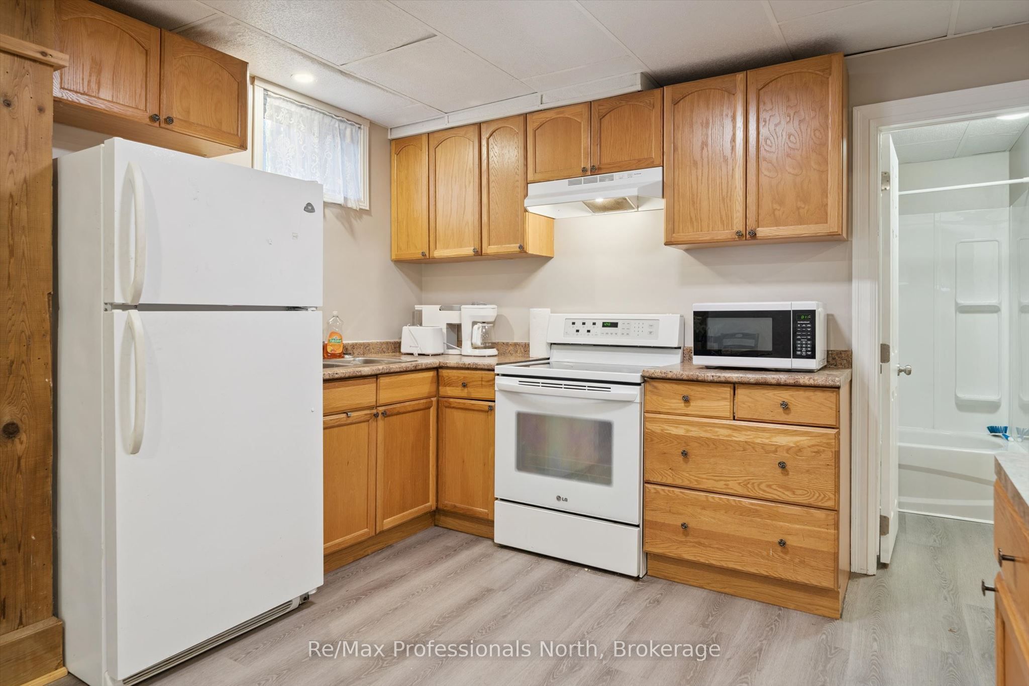 1695-1703 Winhara Road Property Photo 25