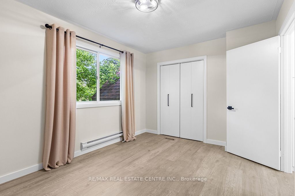 1030 Yonge Street S Property Photo 22