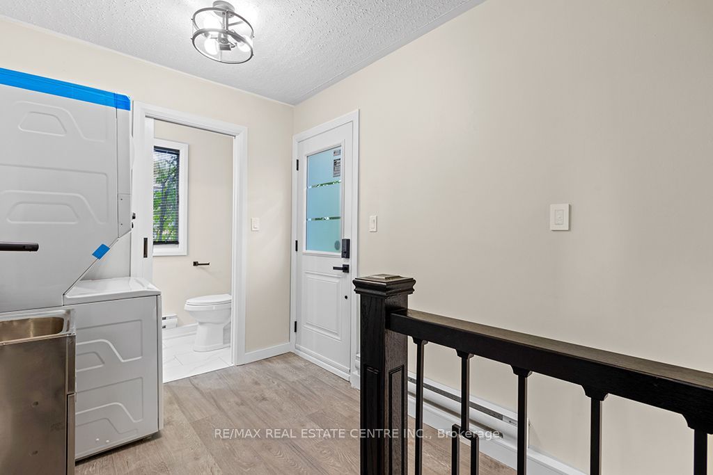 1030 Yonge Street S Property Photo 27