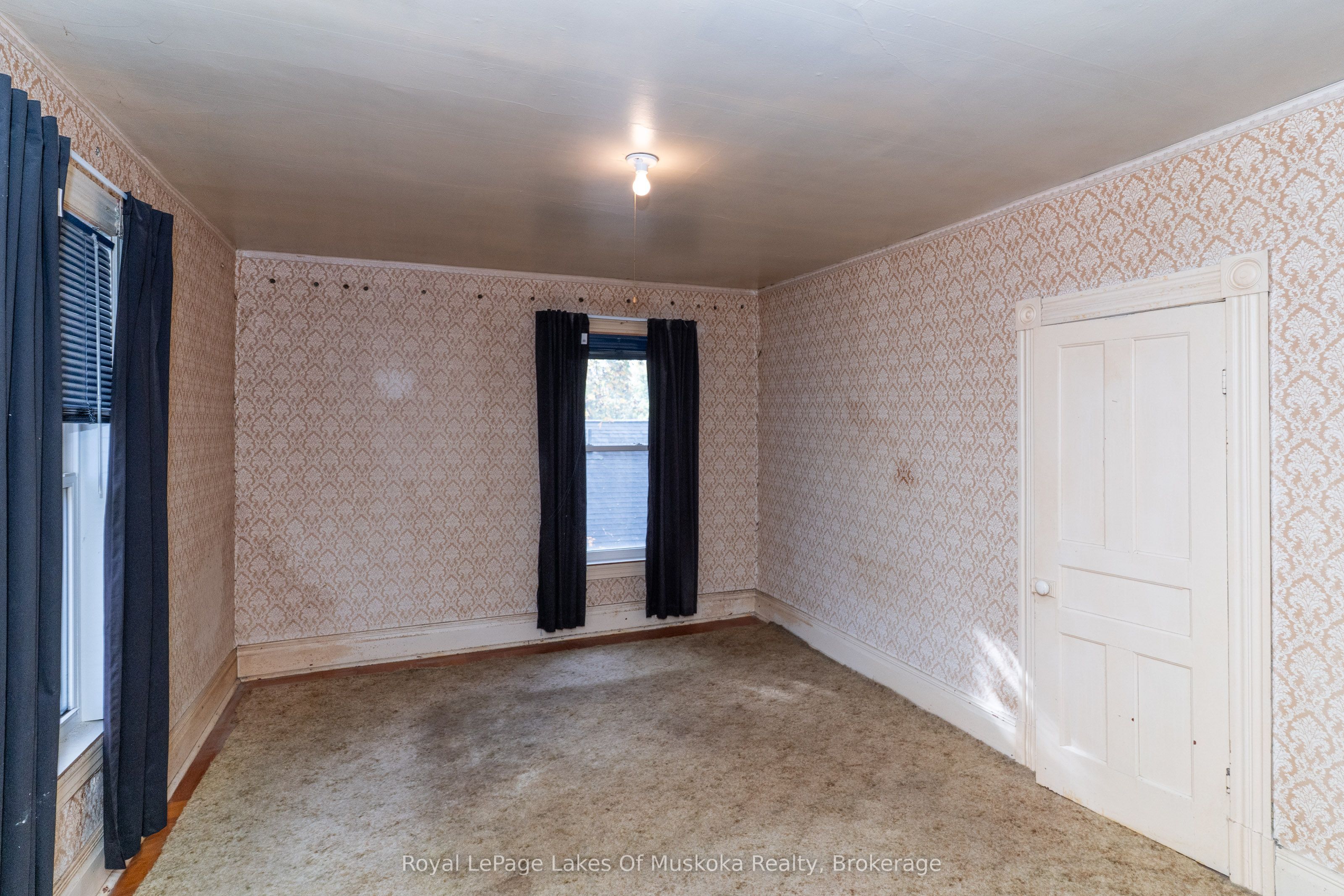 14 Ewing Street Property Photo 20