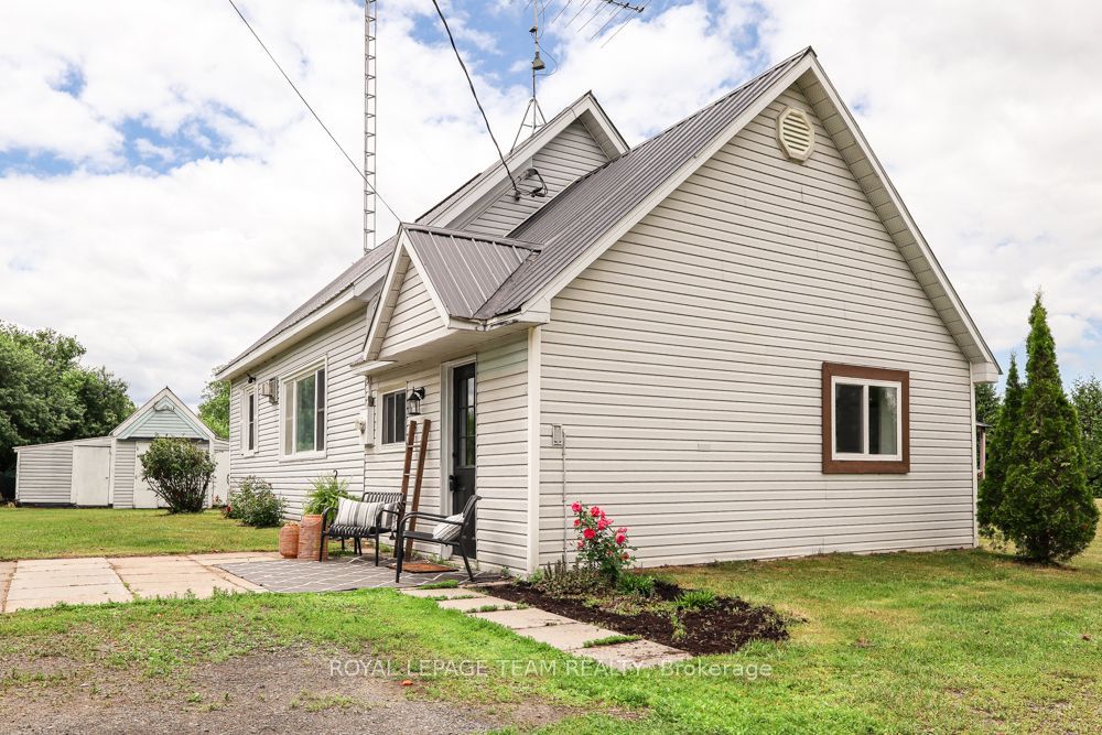 6774 Mcleansville Road Property Photo 4