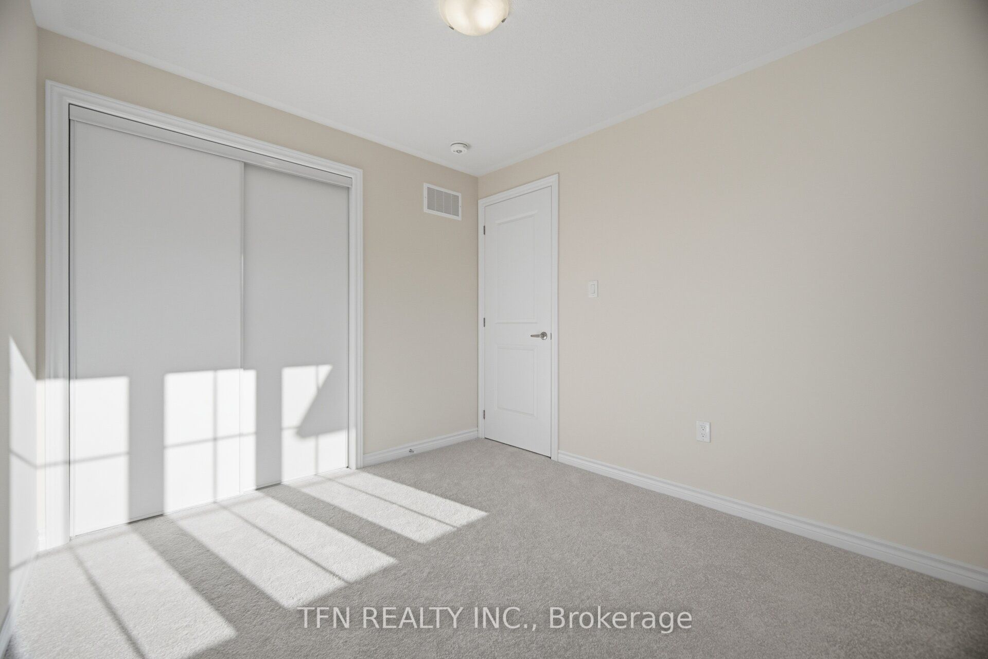 31 Brown Street Property Photo 39