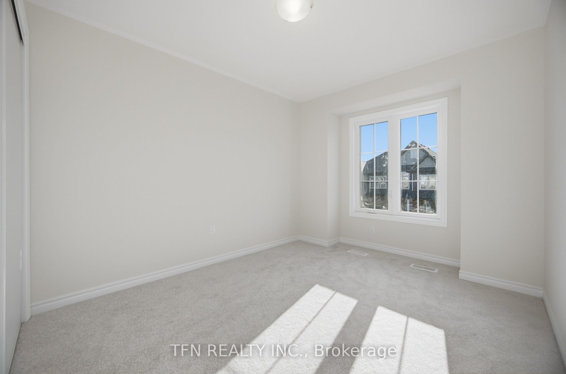 31 Brown Street Property Photo 40