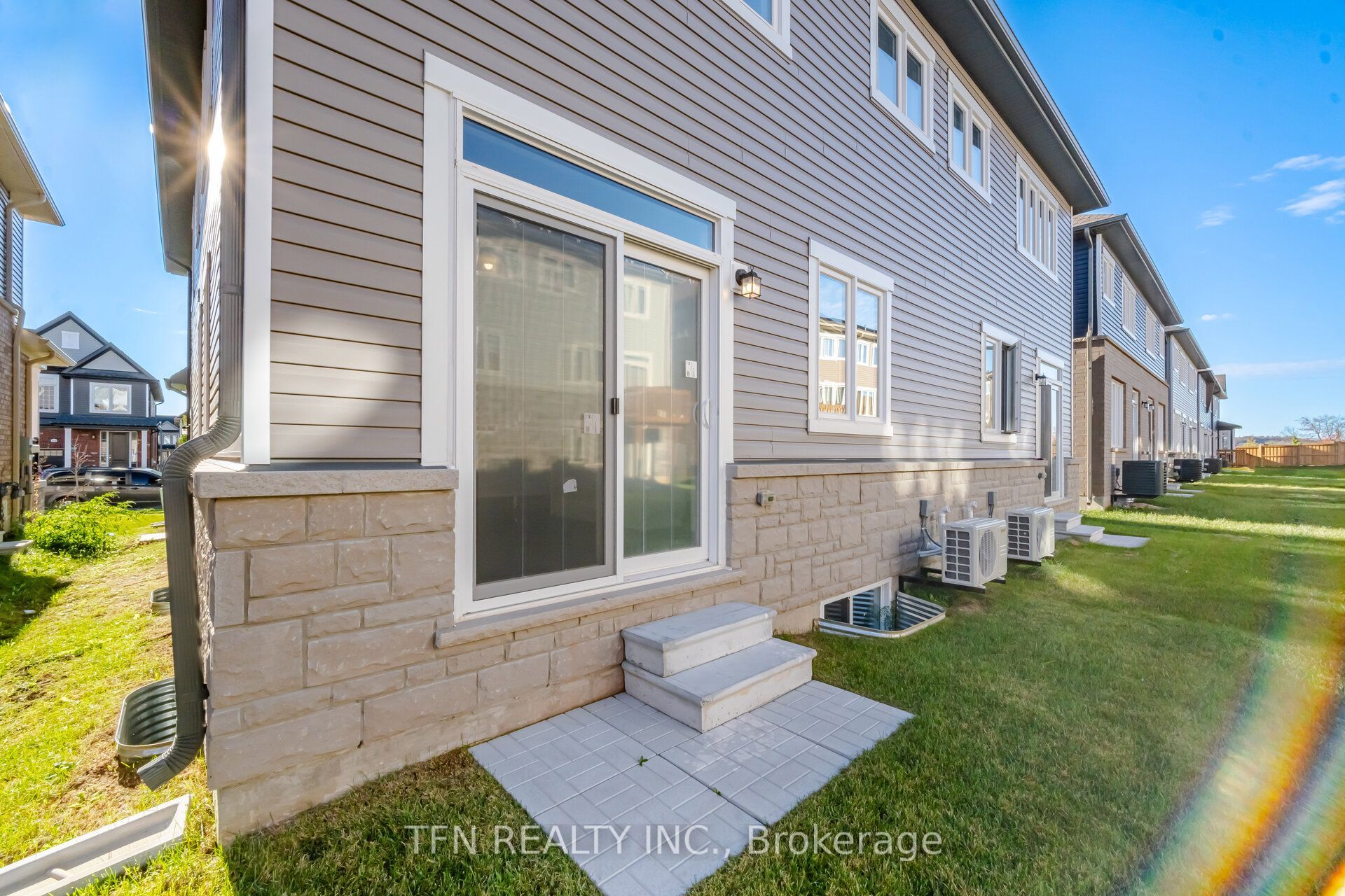 31 Brown Street Property Photo 48