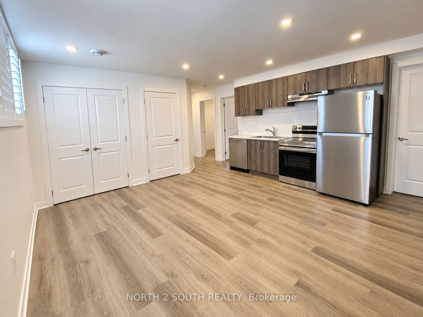 6591 Montrose Road 108 Property Photo 6