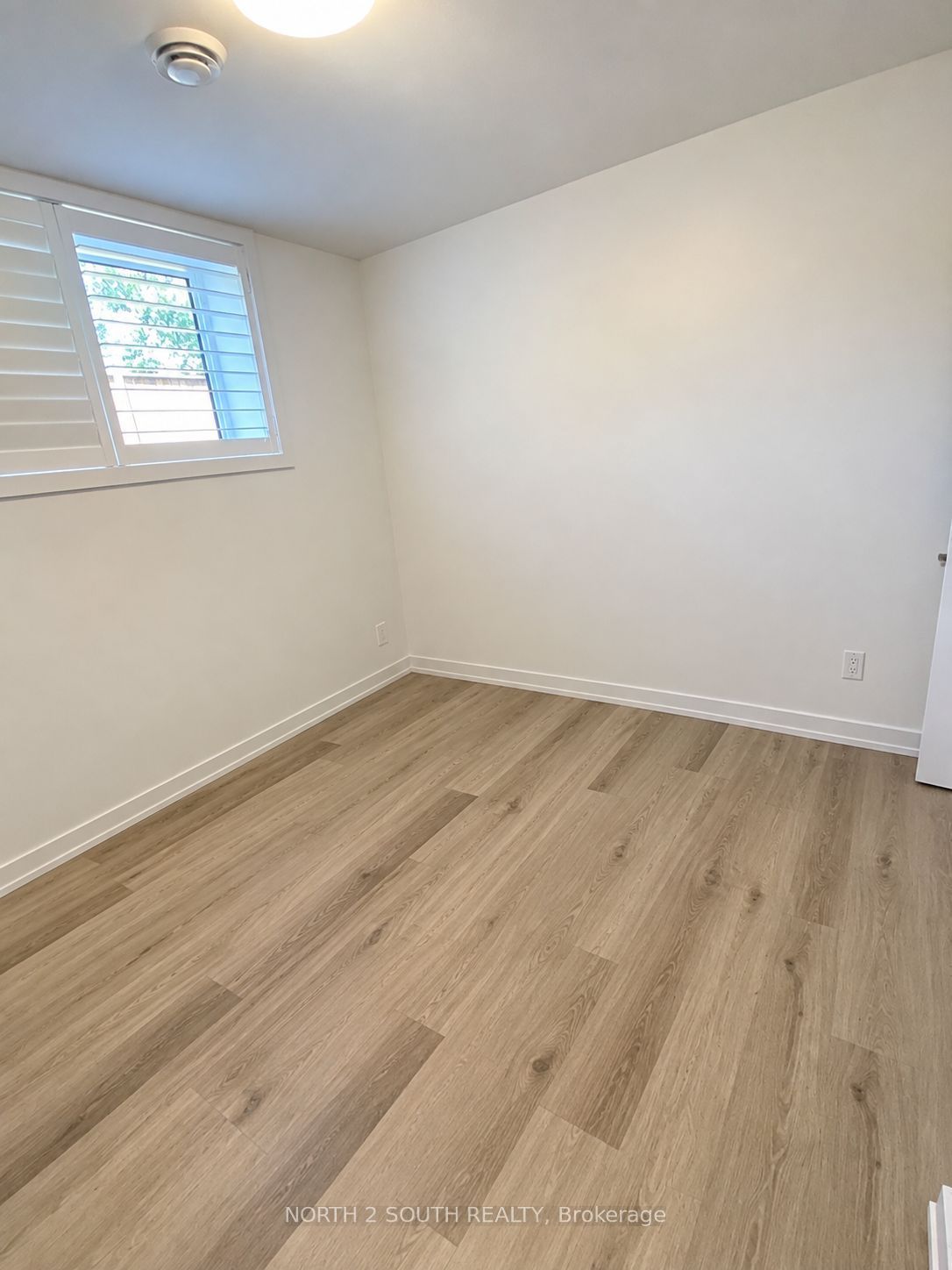 6591 Montrose Road 108 Property Photo 10