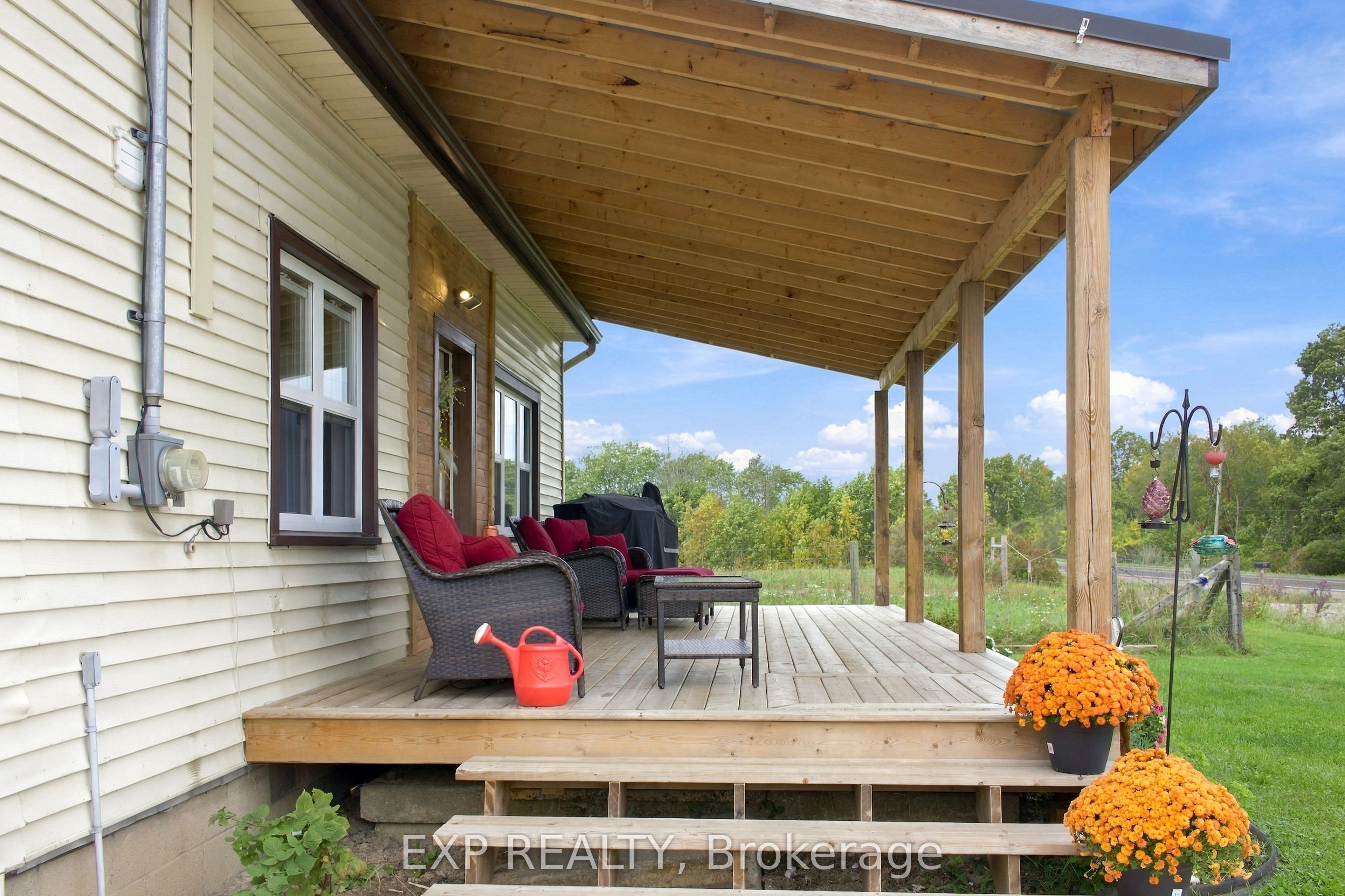 736 Port Maitland Road Property Photo 4