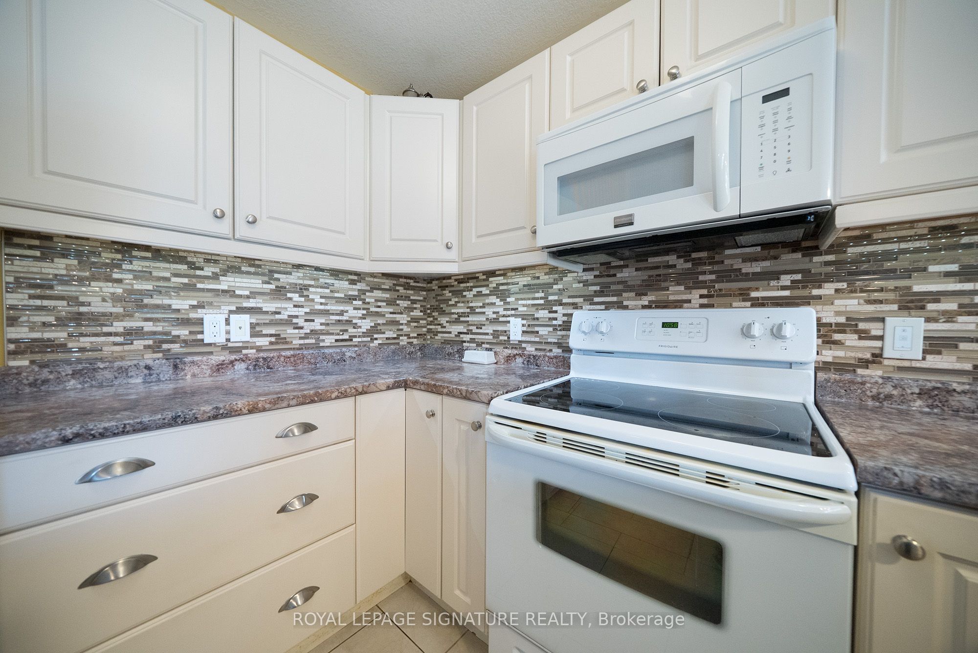 75 Kolbe Drive Property Photo 7