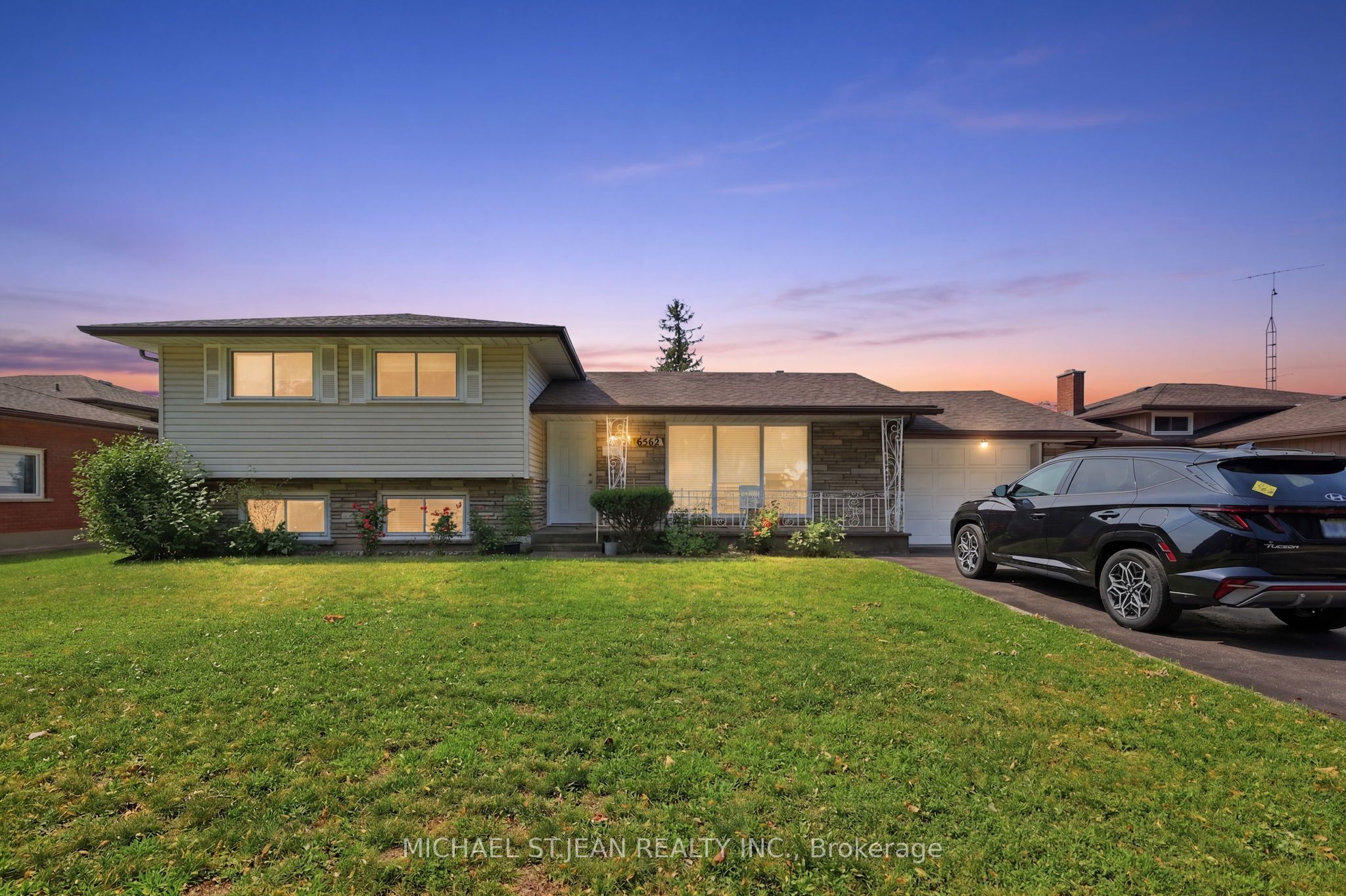 6562 Glengate Street Property Photo 1