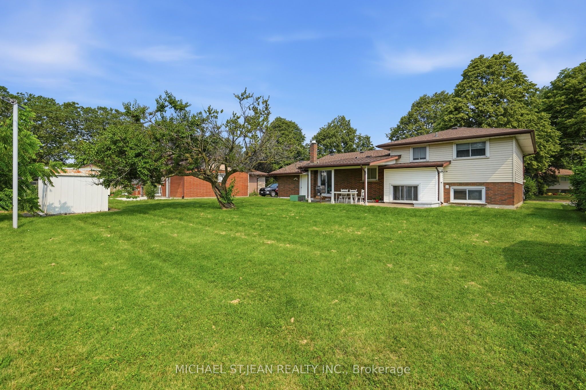 6562 Glengate Street Property Photo 19
