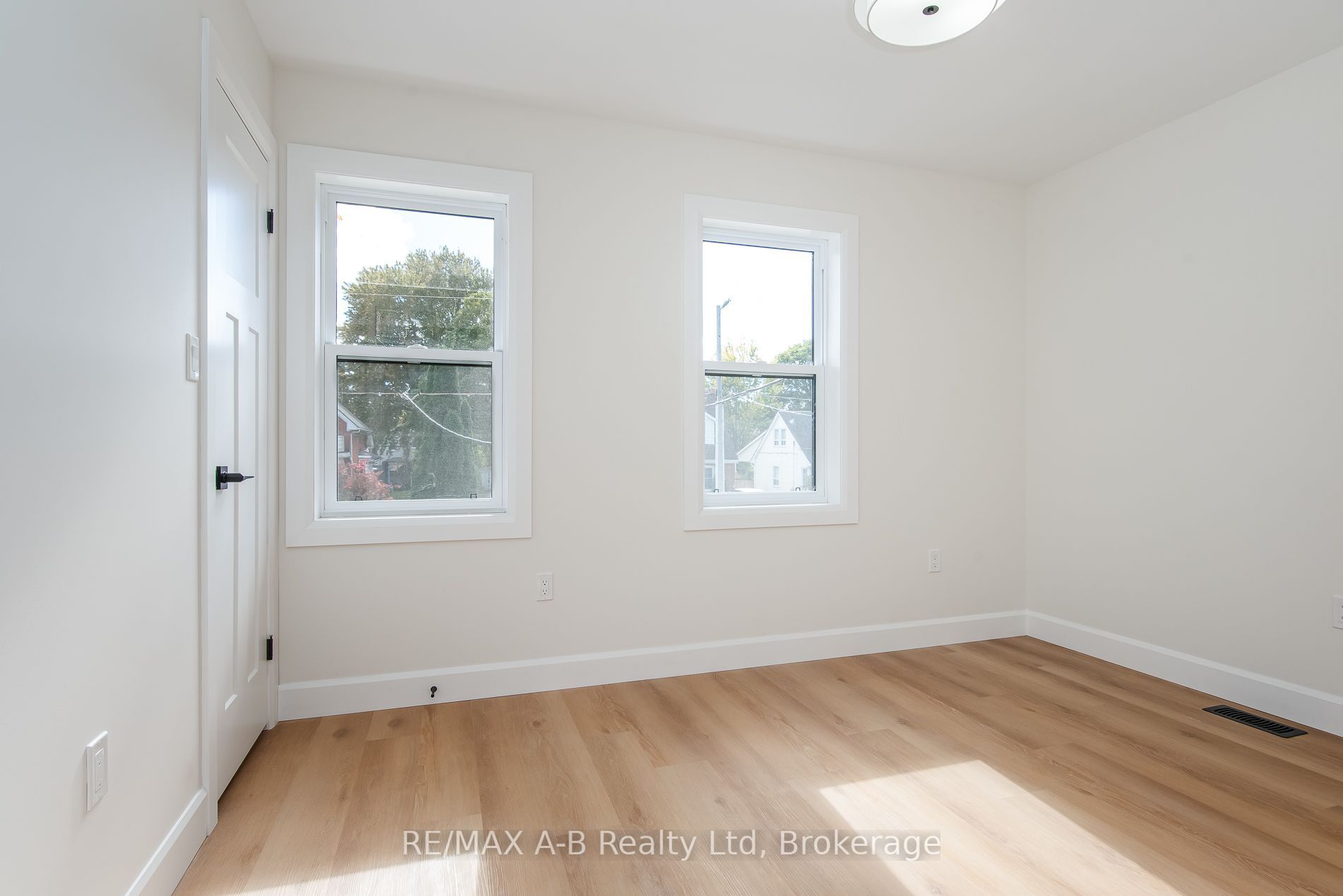 59 Princess Street Property Photo 36