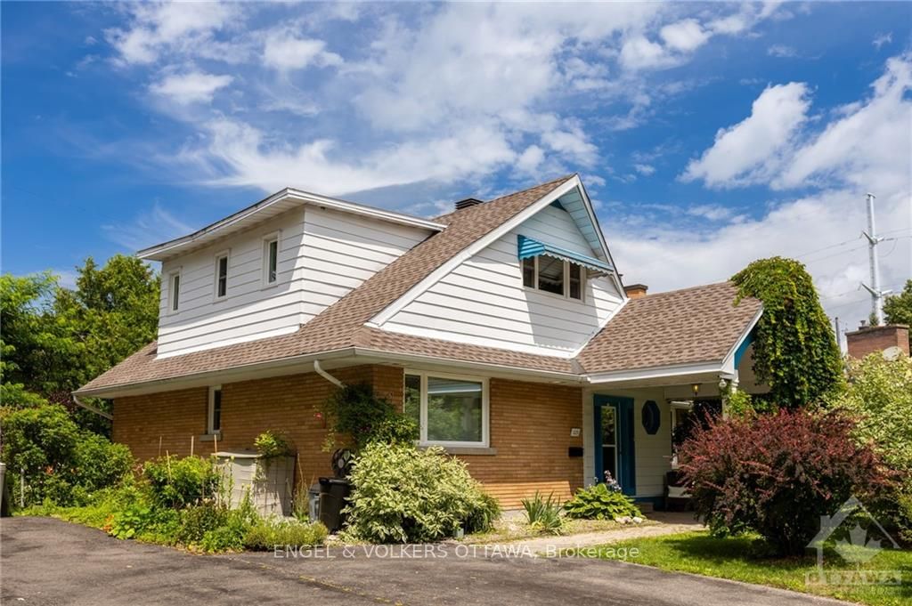525 Braydon Avenue Property Photo 1