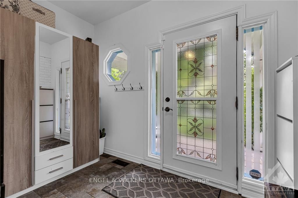 525 Braydon Avenue Property Photo 3