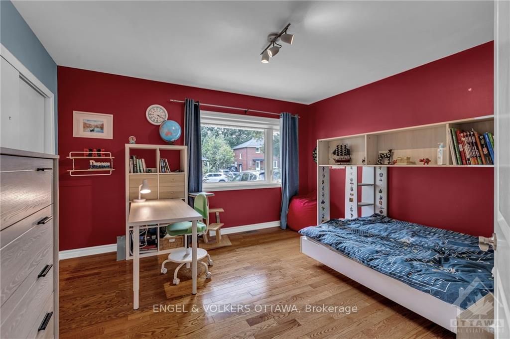 525 Braydon Avenue Property Photo 14