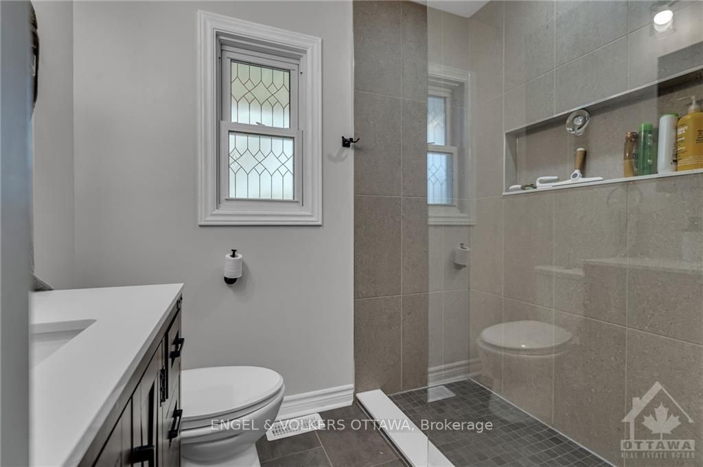 525 Braydon Avenue Property Photo 18