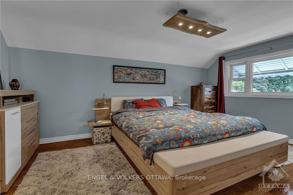 525 Braydon Avenue Property Photo 22