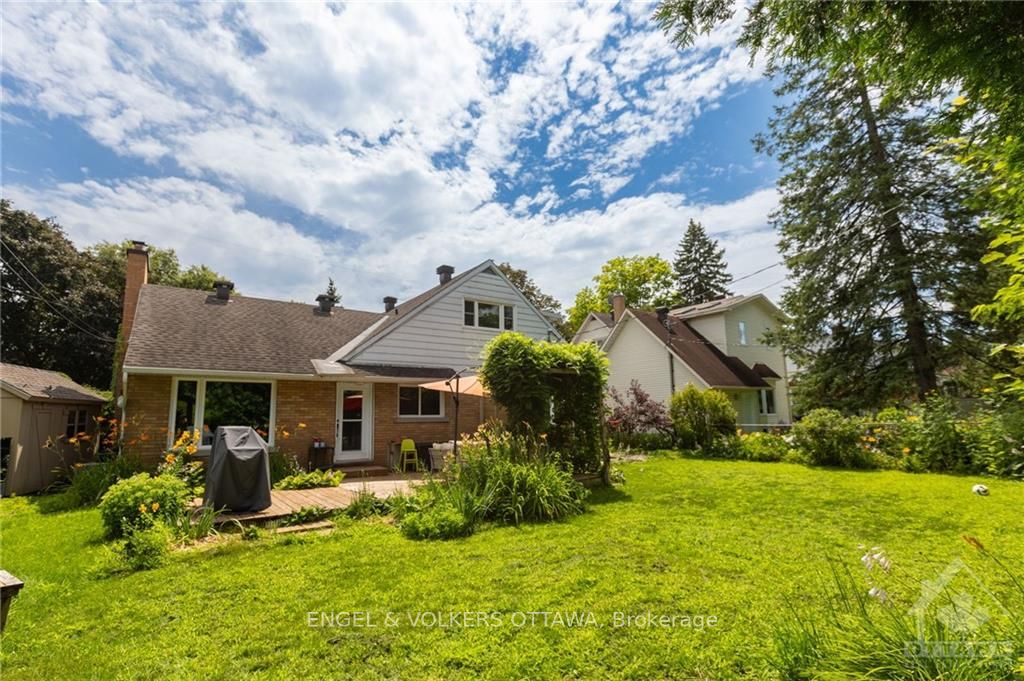 525 Braydon Avenue Property Photo 30