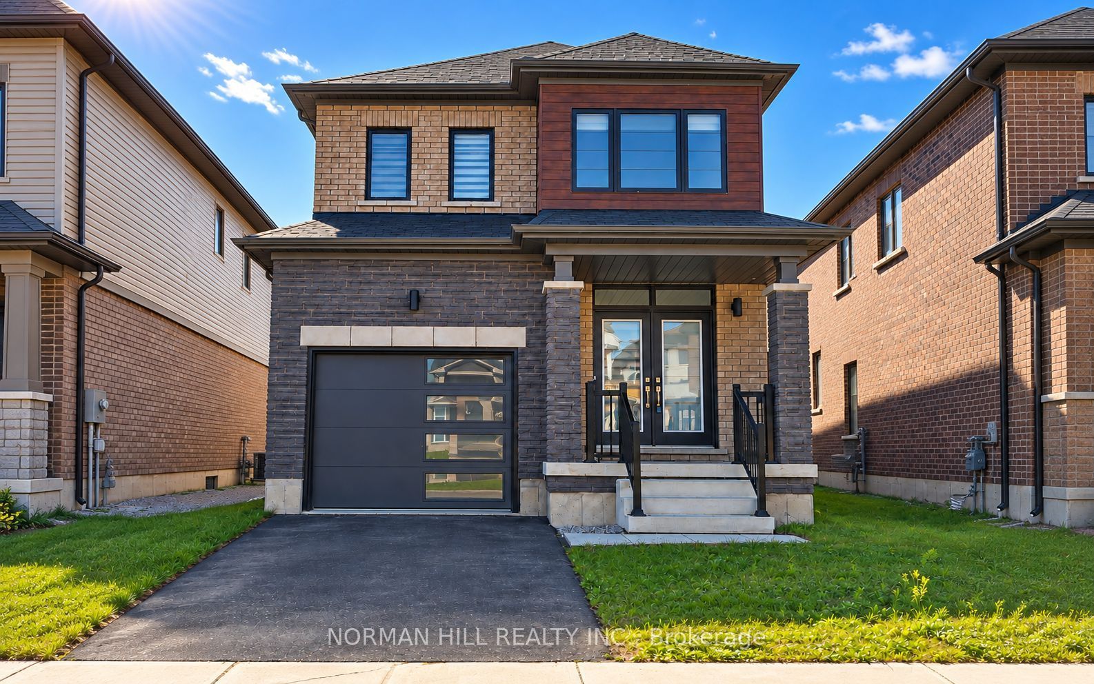 215 Wilmot Road Property Photo 1