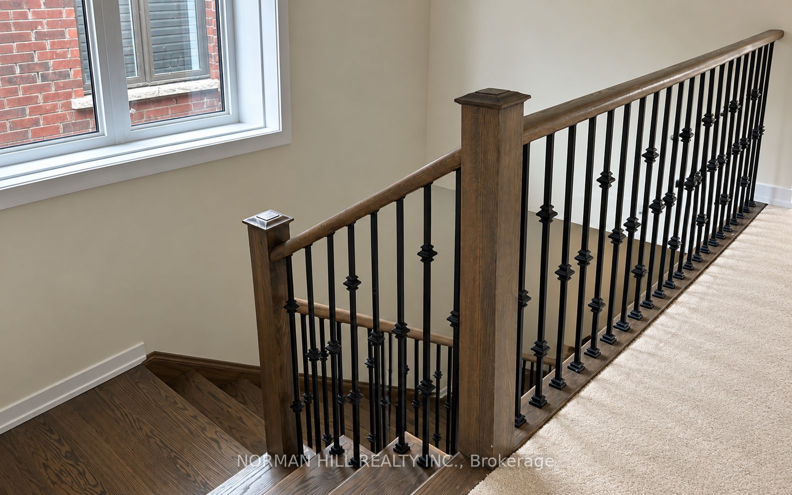 215 Wilmot Road Property Photo 6