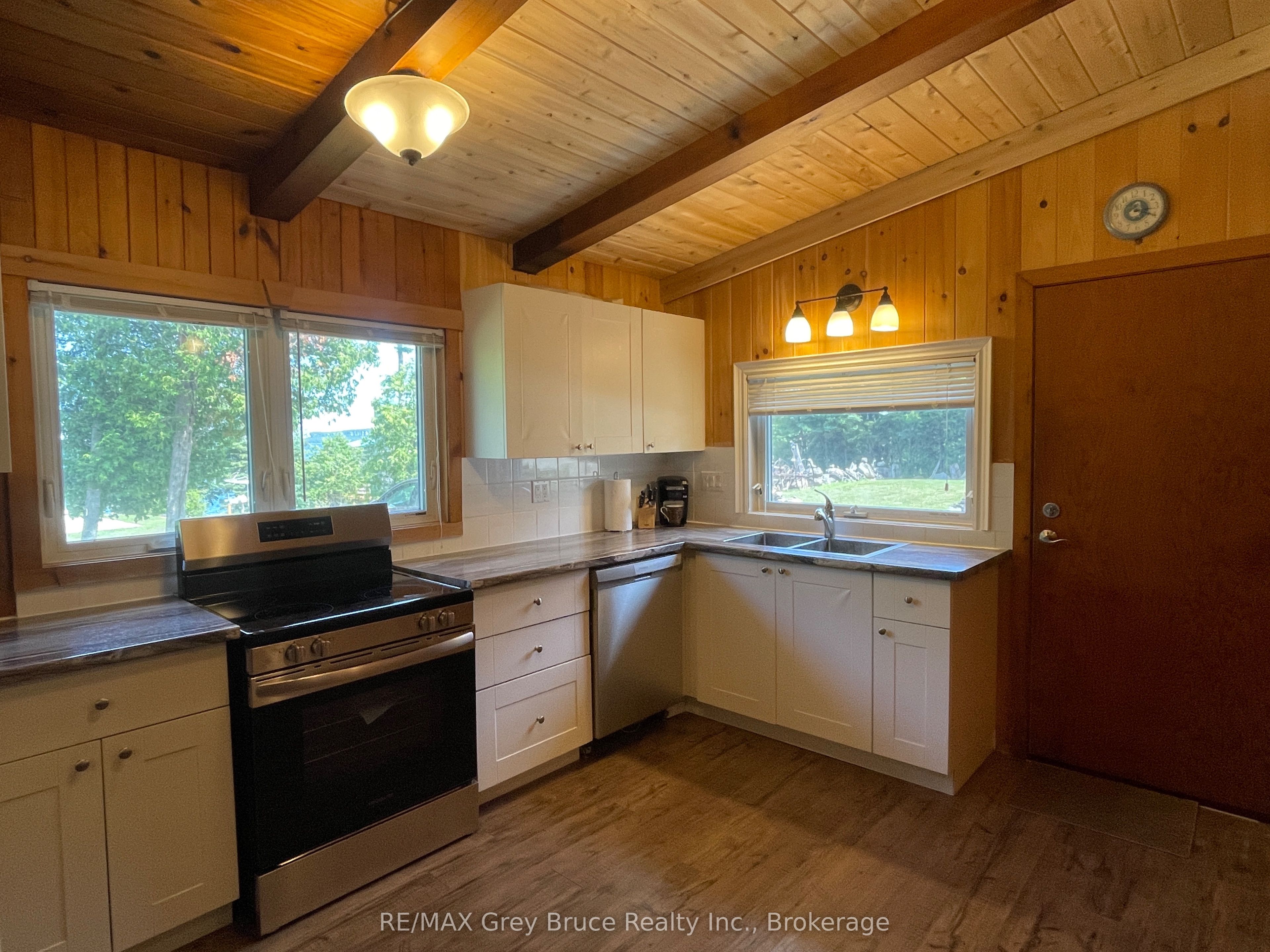 173 Isthmus Bay Road Property Photo 3