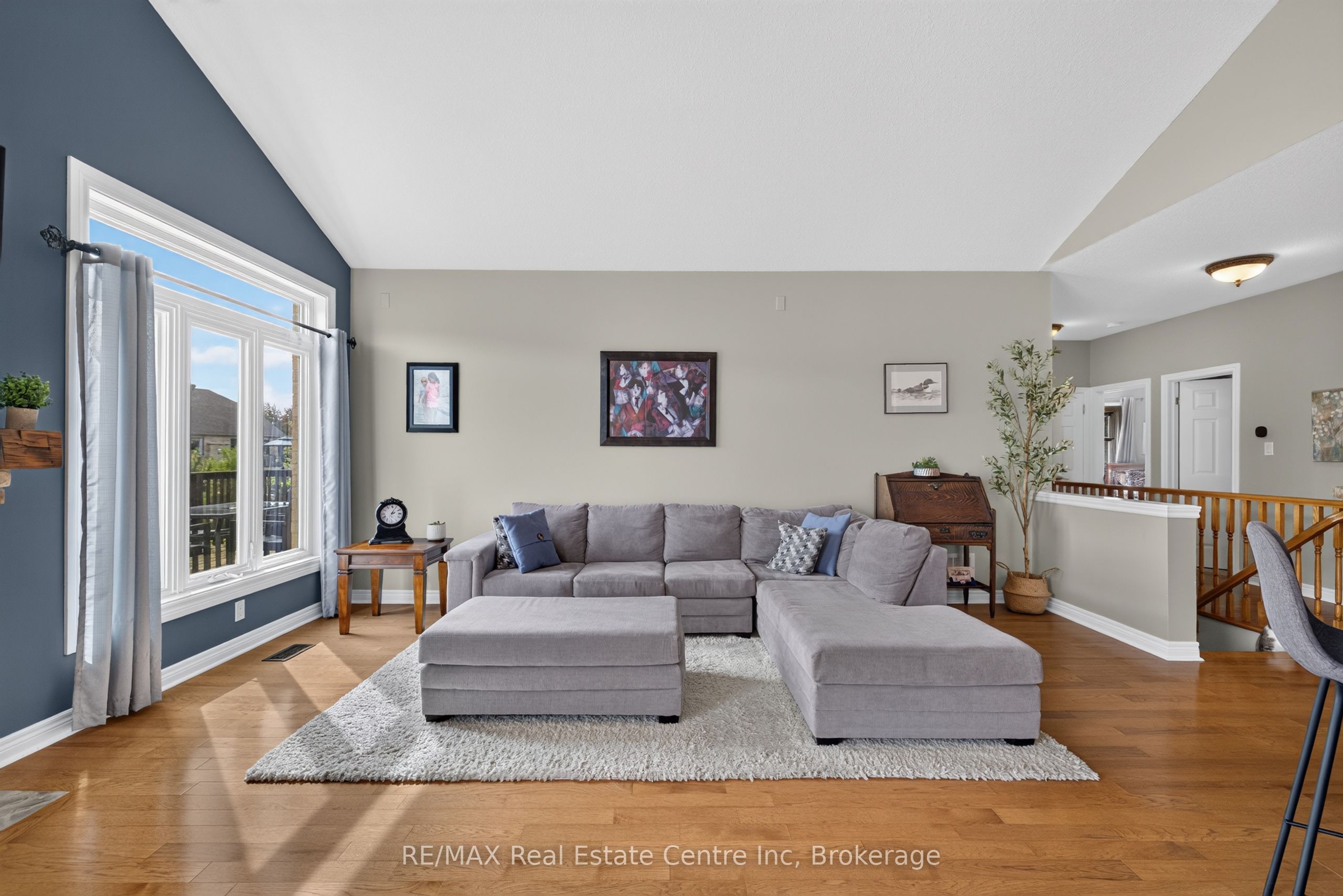 117 Hayward Court Property Photo 8