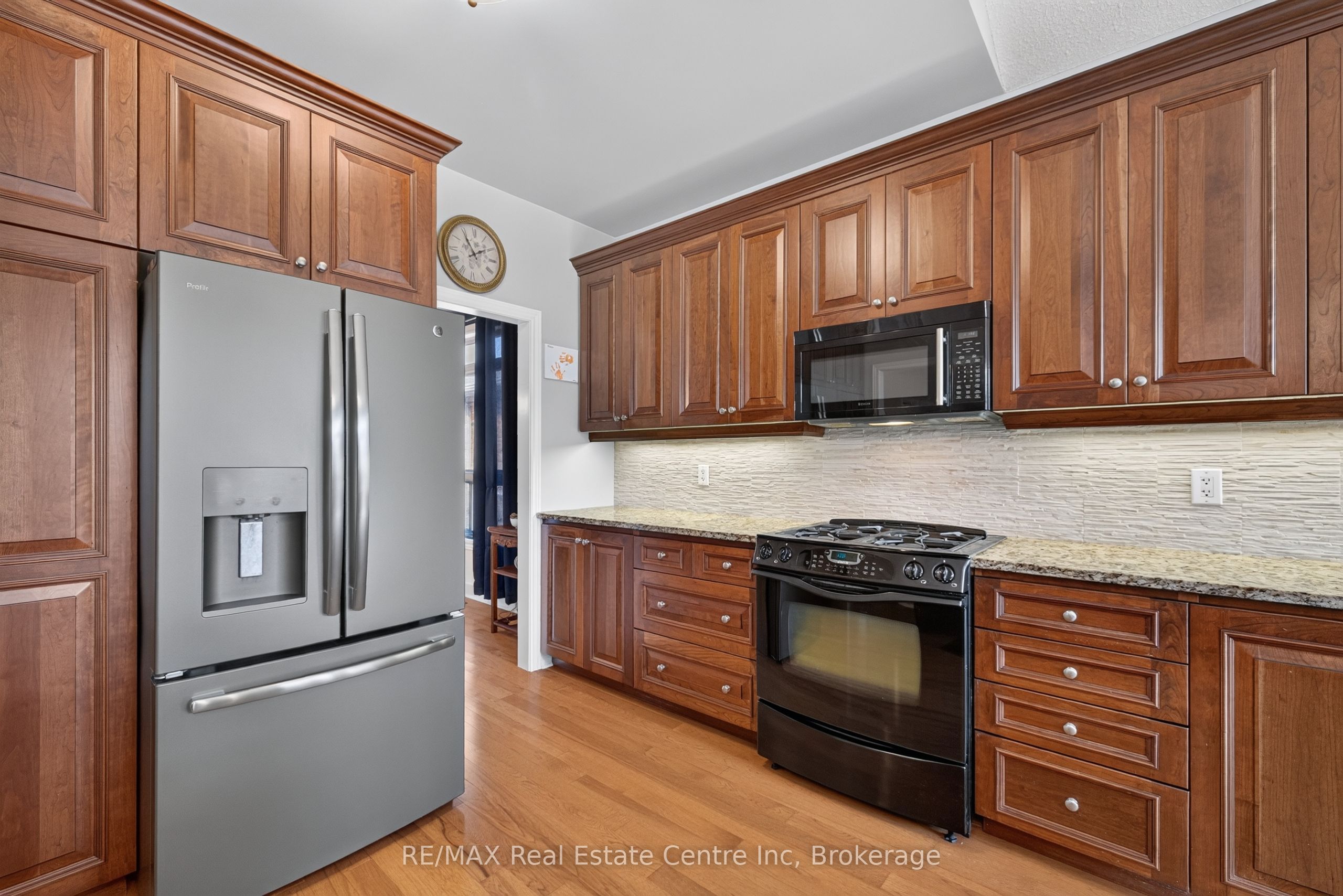 117 Hayward Court Property Photo 13