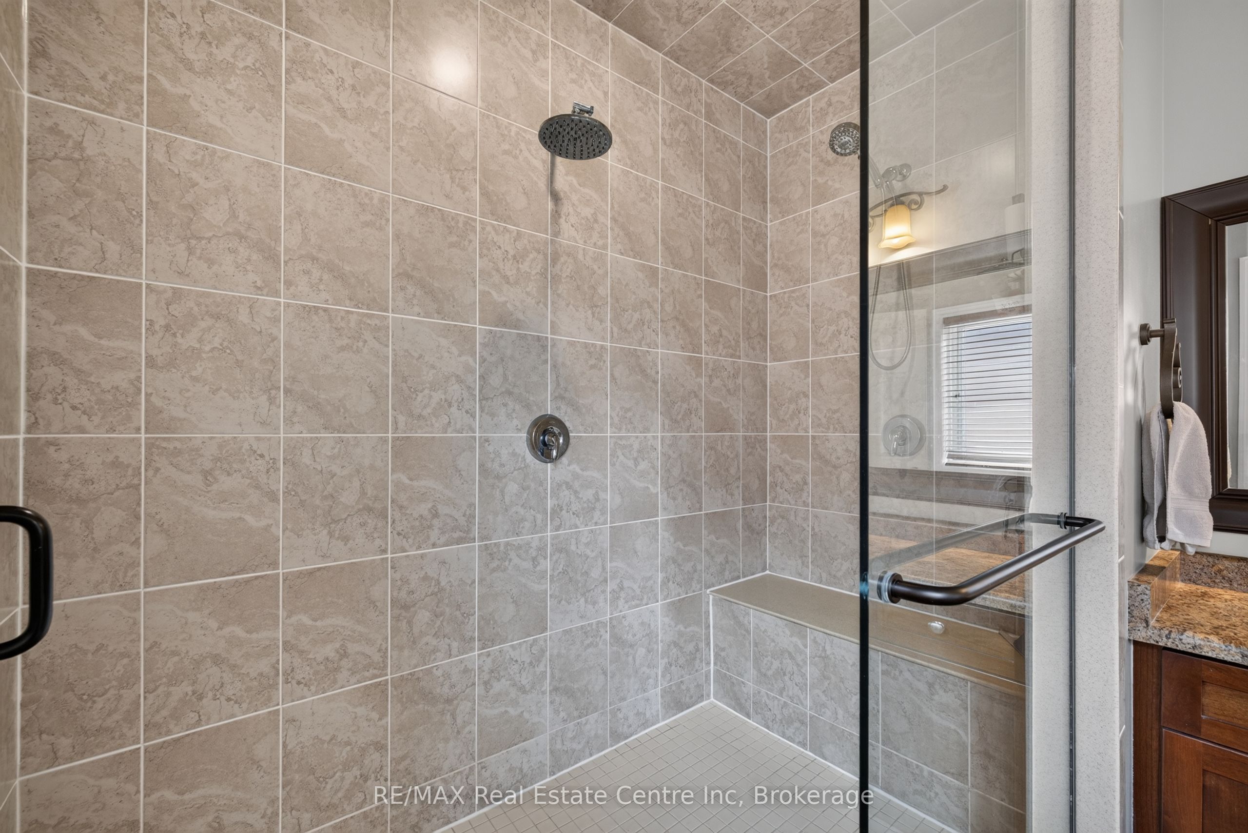 117 Hayward Court Property Photo 23