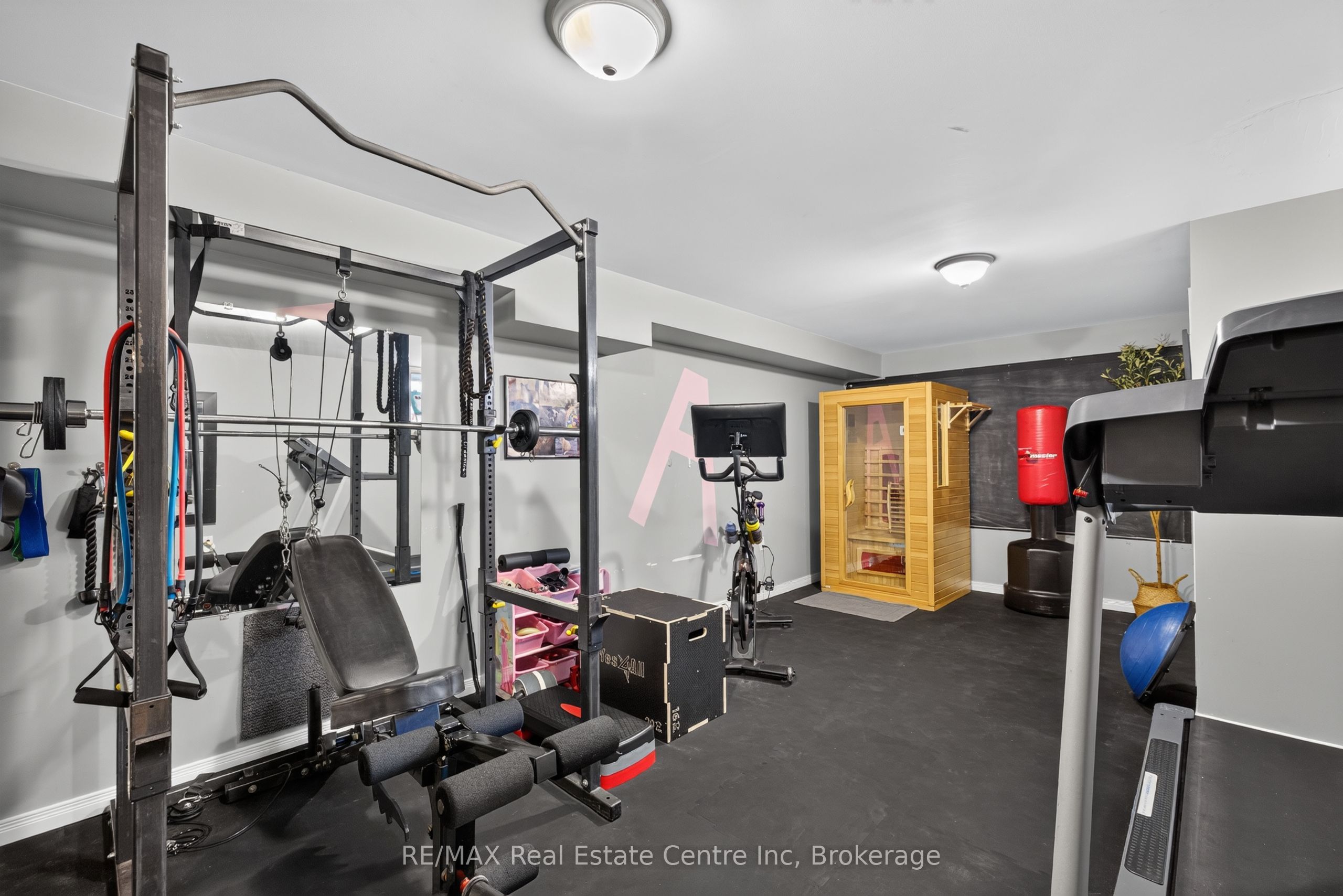 117 Hayward Court Property Photo 35