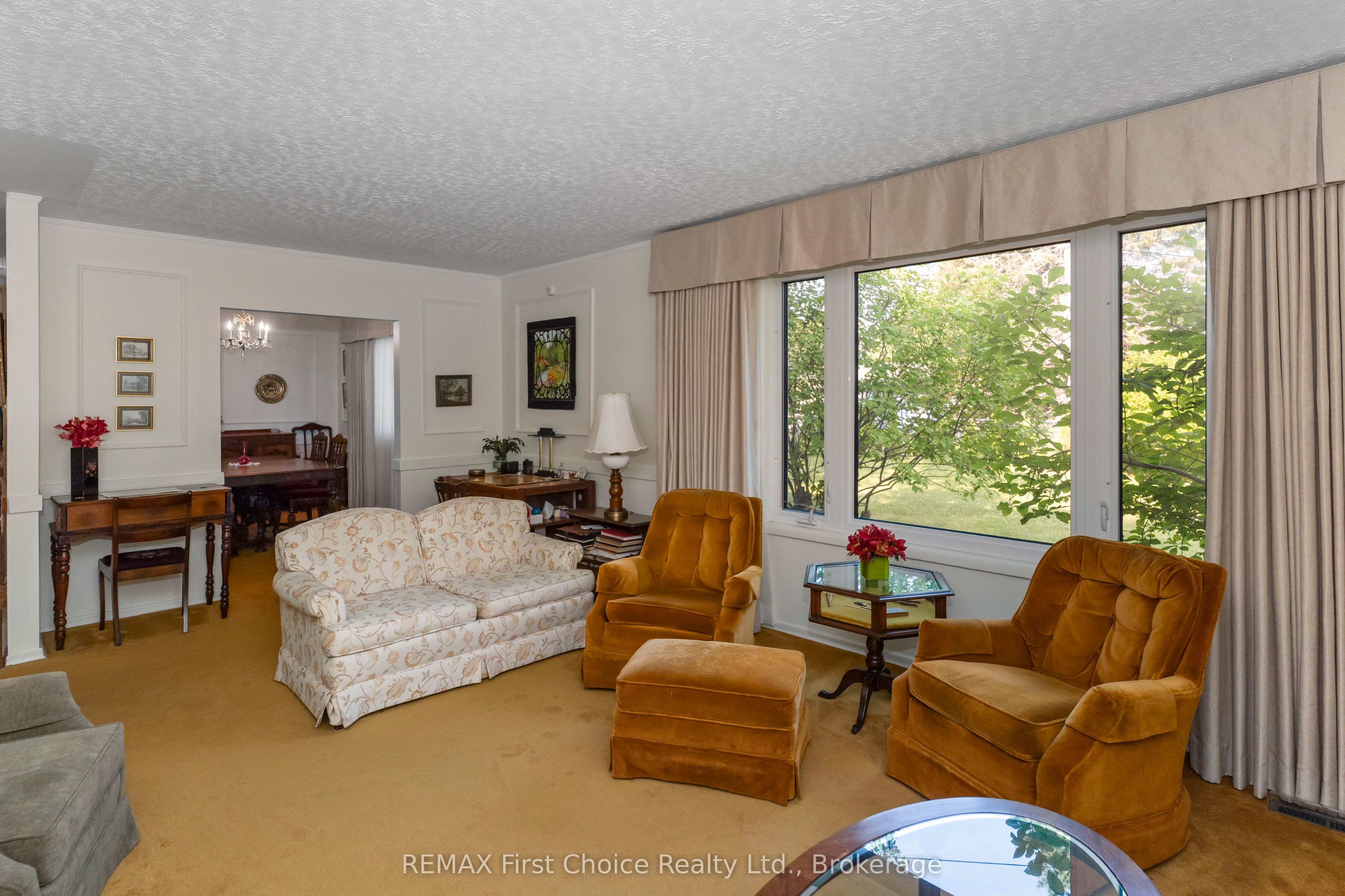 160 Whalen Street Property Photo 20