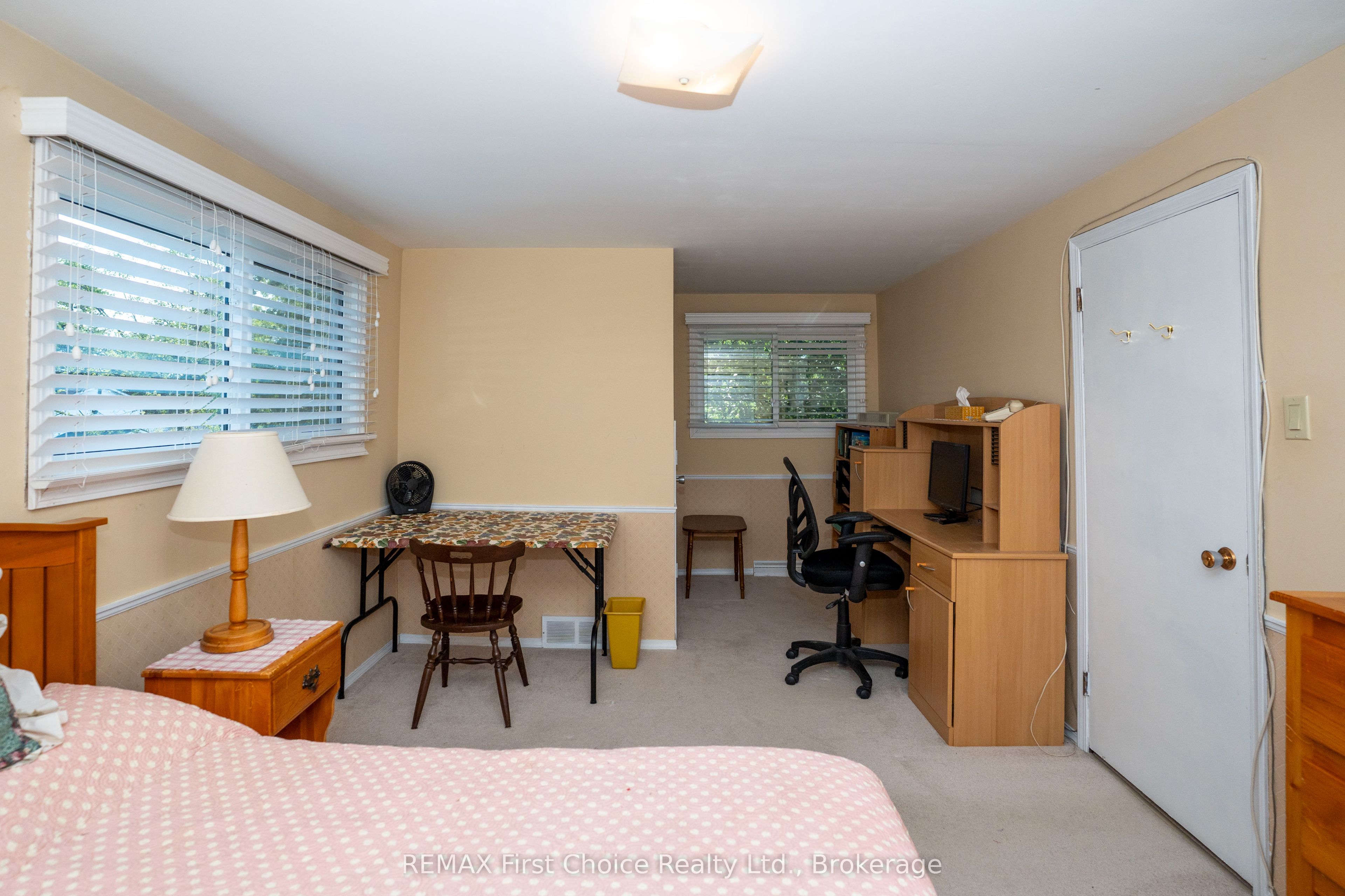 160 Whalen Street Property Photo 31