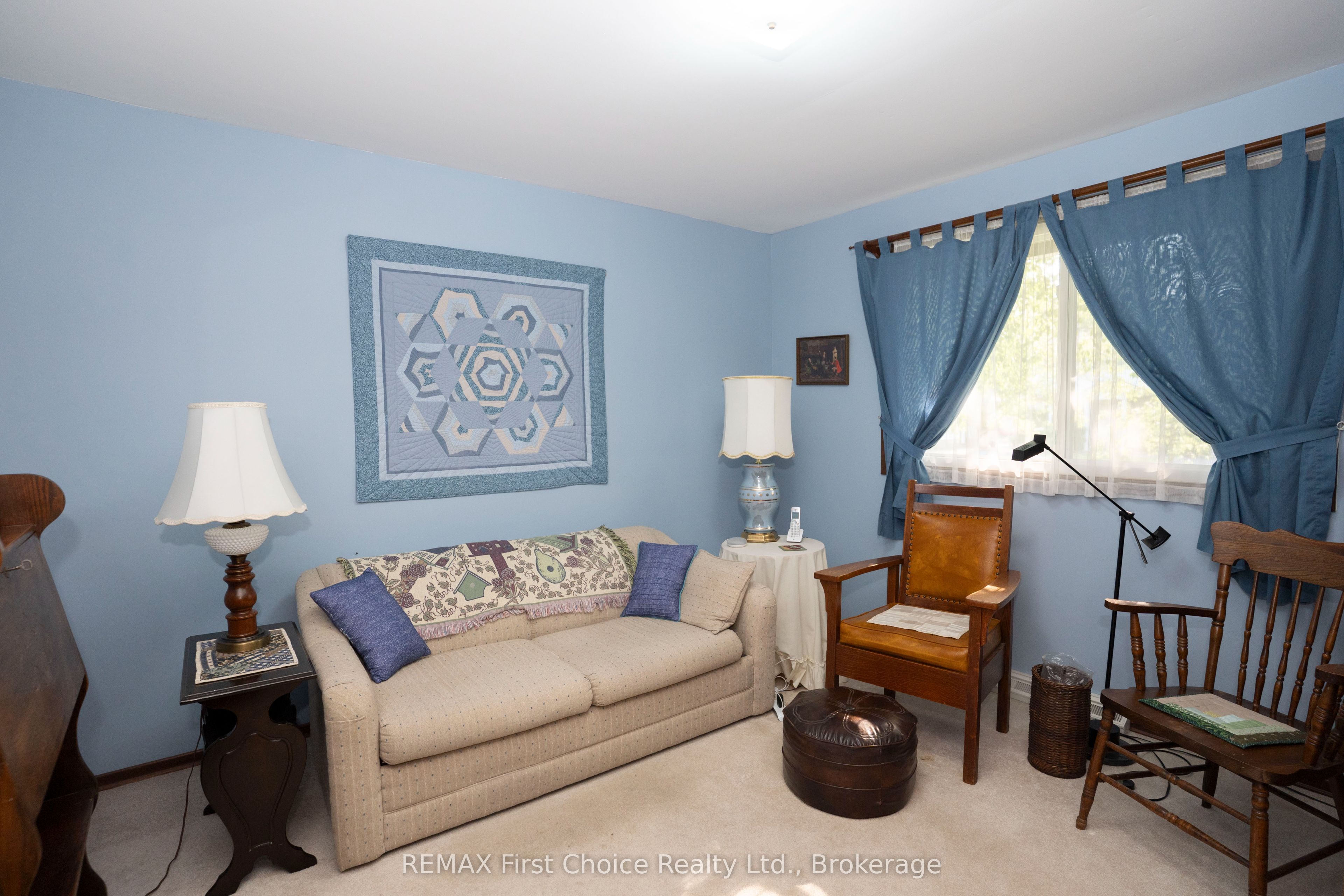 160 Whalen Street Property Photo 33