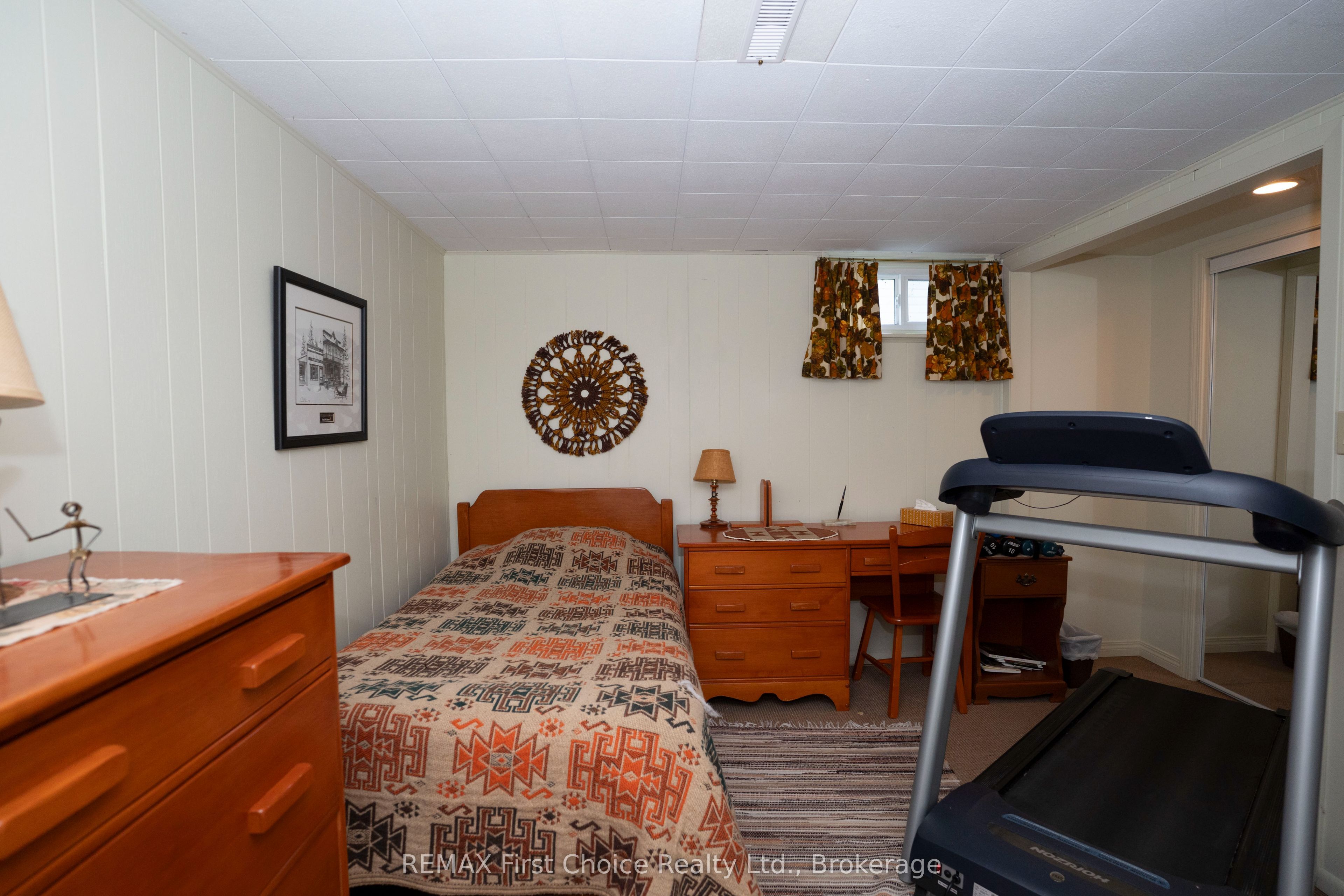 160 Whalen Street Property Photo 34