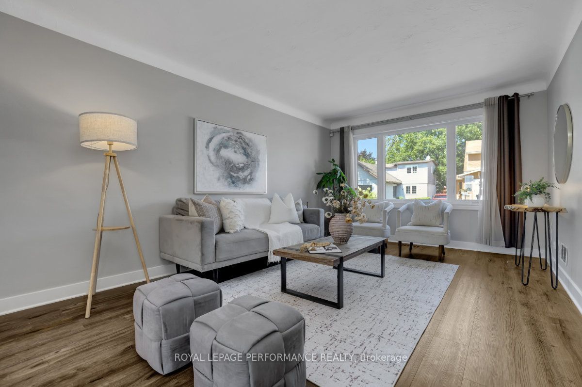 12 Prince Albert Street Property Photo 4
