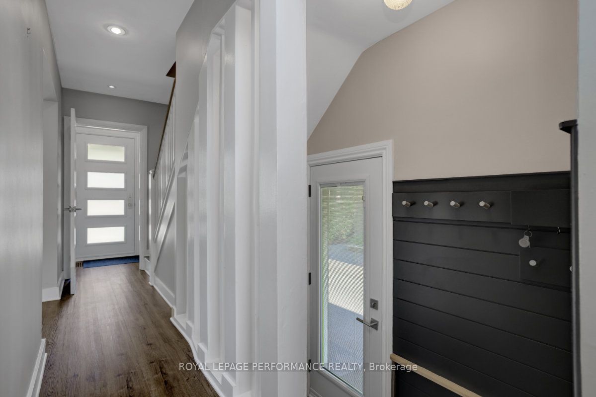 12 Prince Albert Street Property Photo 27