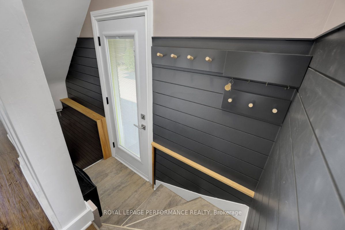 12 Prince Albert Street Property Photo 28