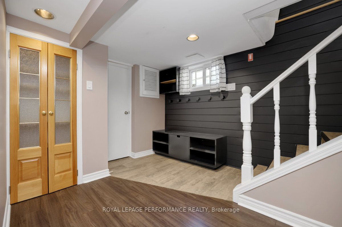 12 Prince Albert Street Property Photo 29