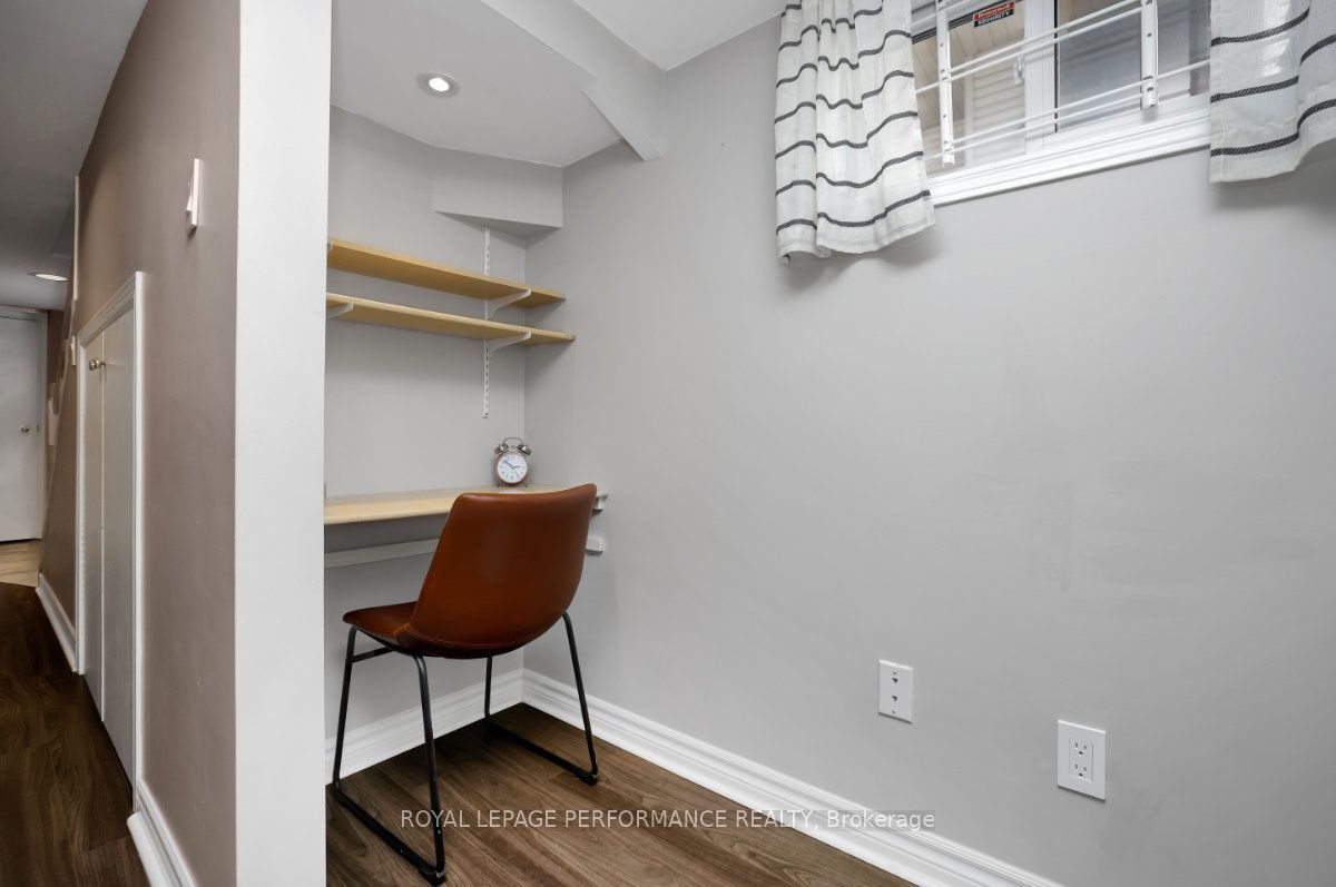 12 Prince Albert Street Property Photo 35