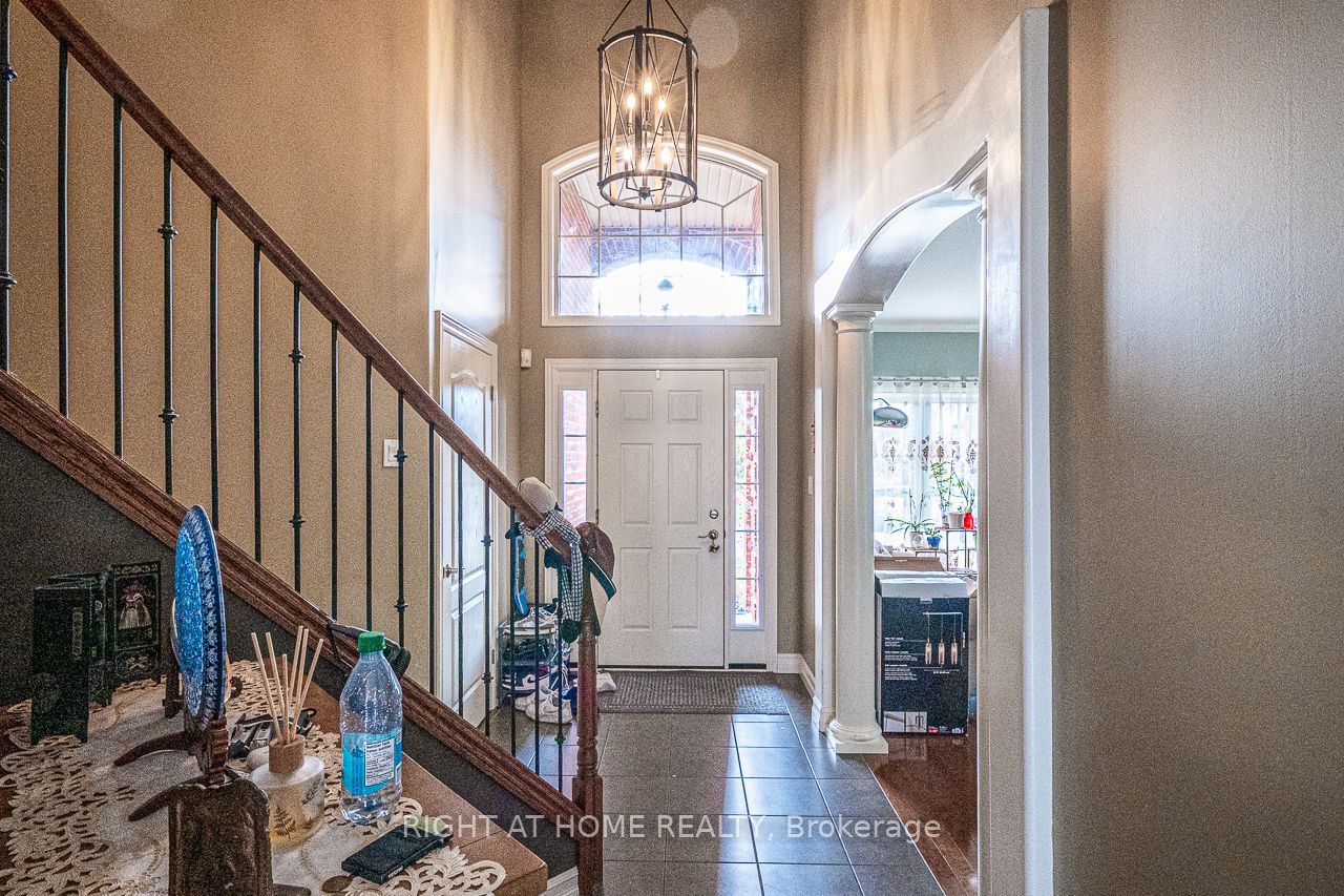 1366 Kains Woods Terrace Property Photo 2
