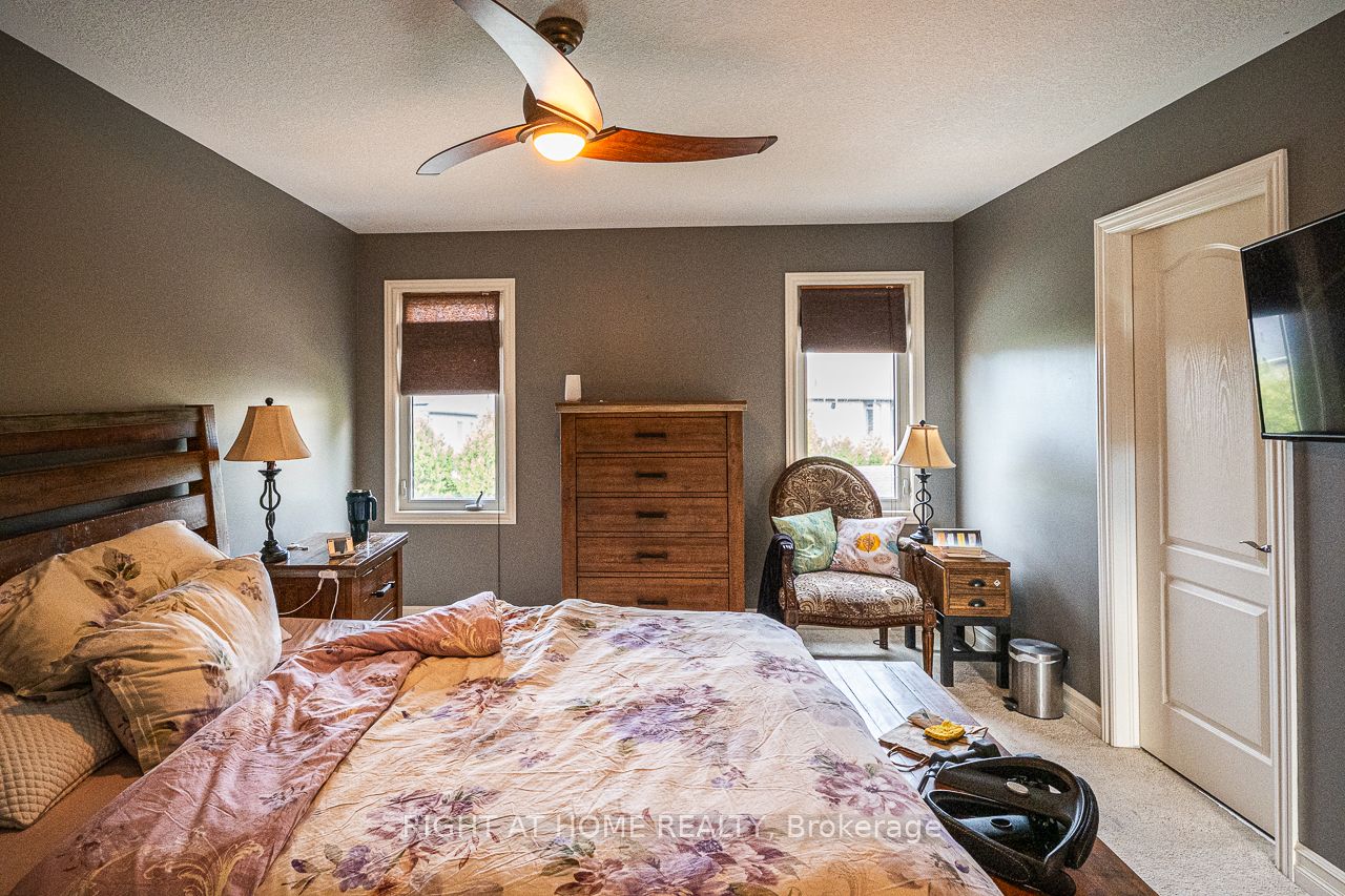 1366 Kains Woods Terrace Property Photo 29
