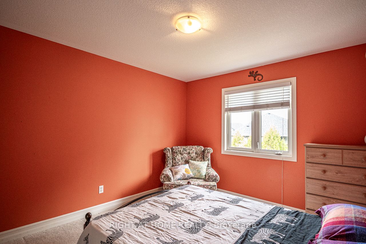 1366 Kains Woods Terrace Property Photo 42