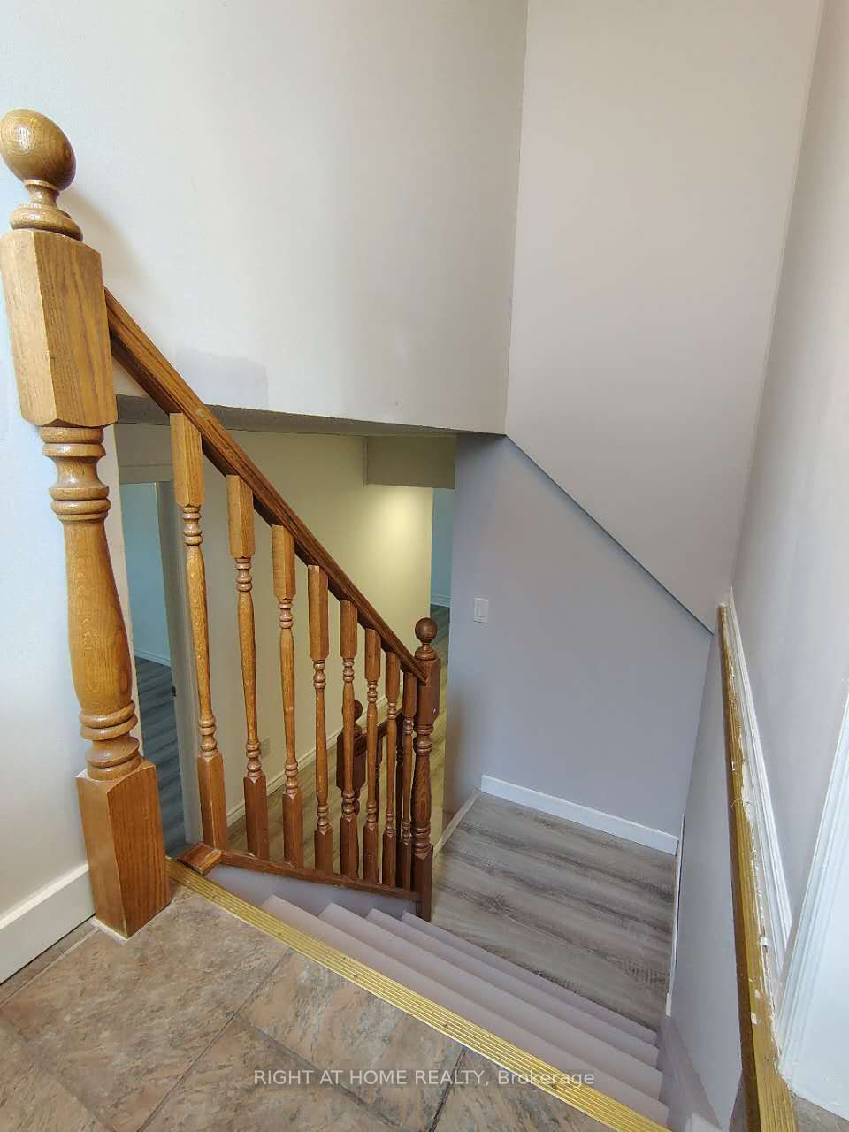 78 Olympic Crescent Property Photo 19
