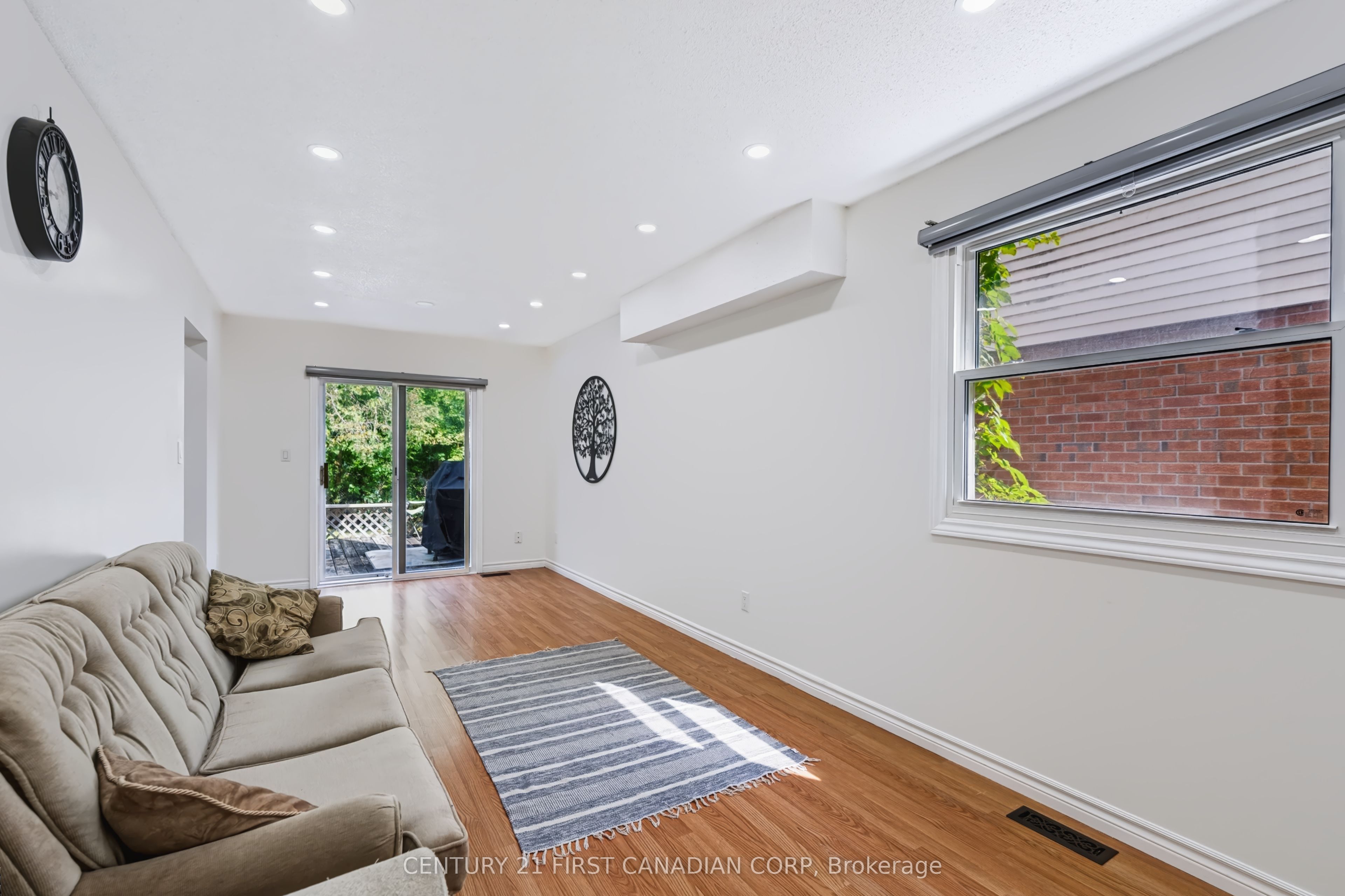 159 Walmer Gardens Property Photo 15