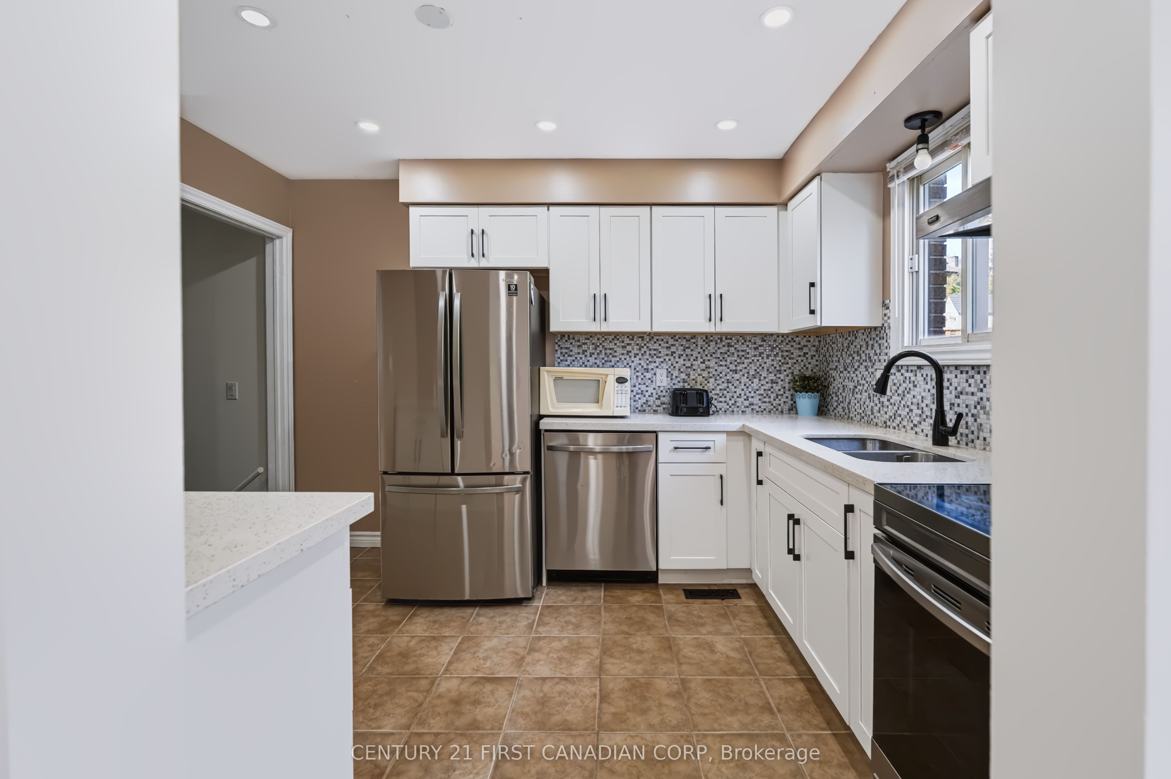 159 Walmer Gardens Property Photo 17