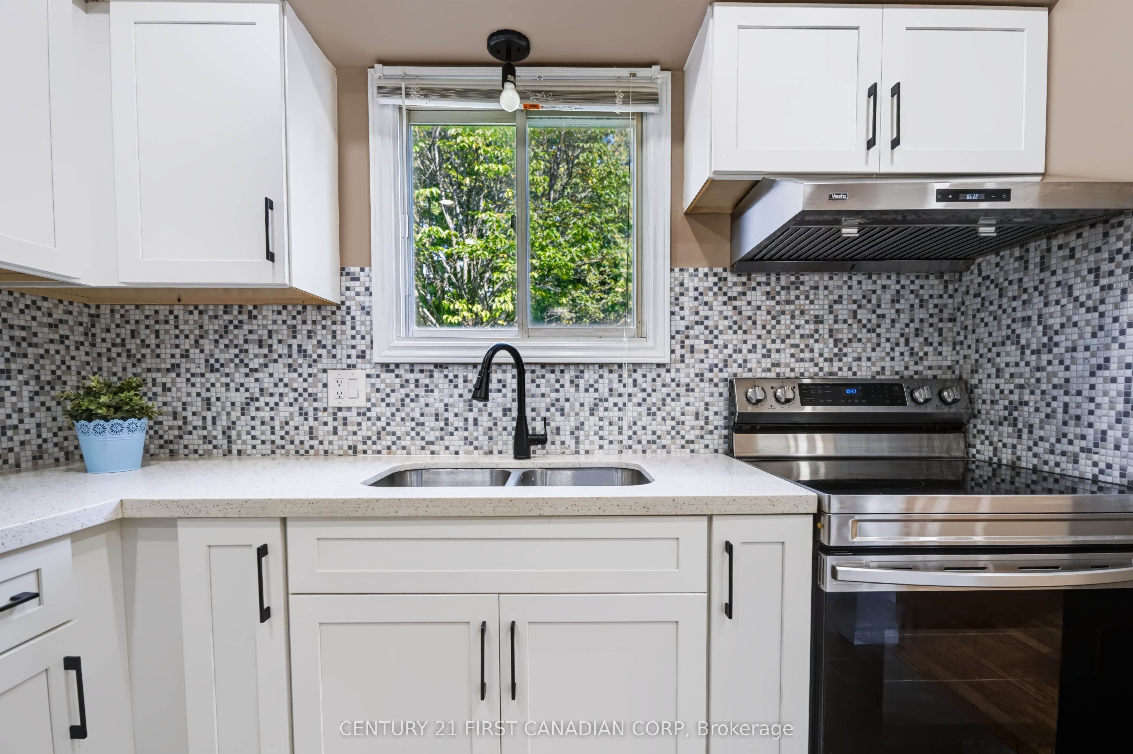 159 Walmer Gardens Property Photo 18
